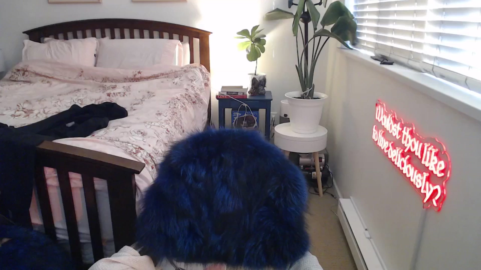 Gallery image thumbnail from NahlaHoney's myfreecams stream on, 06/07/2025, 04:03 image 17 of 20