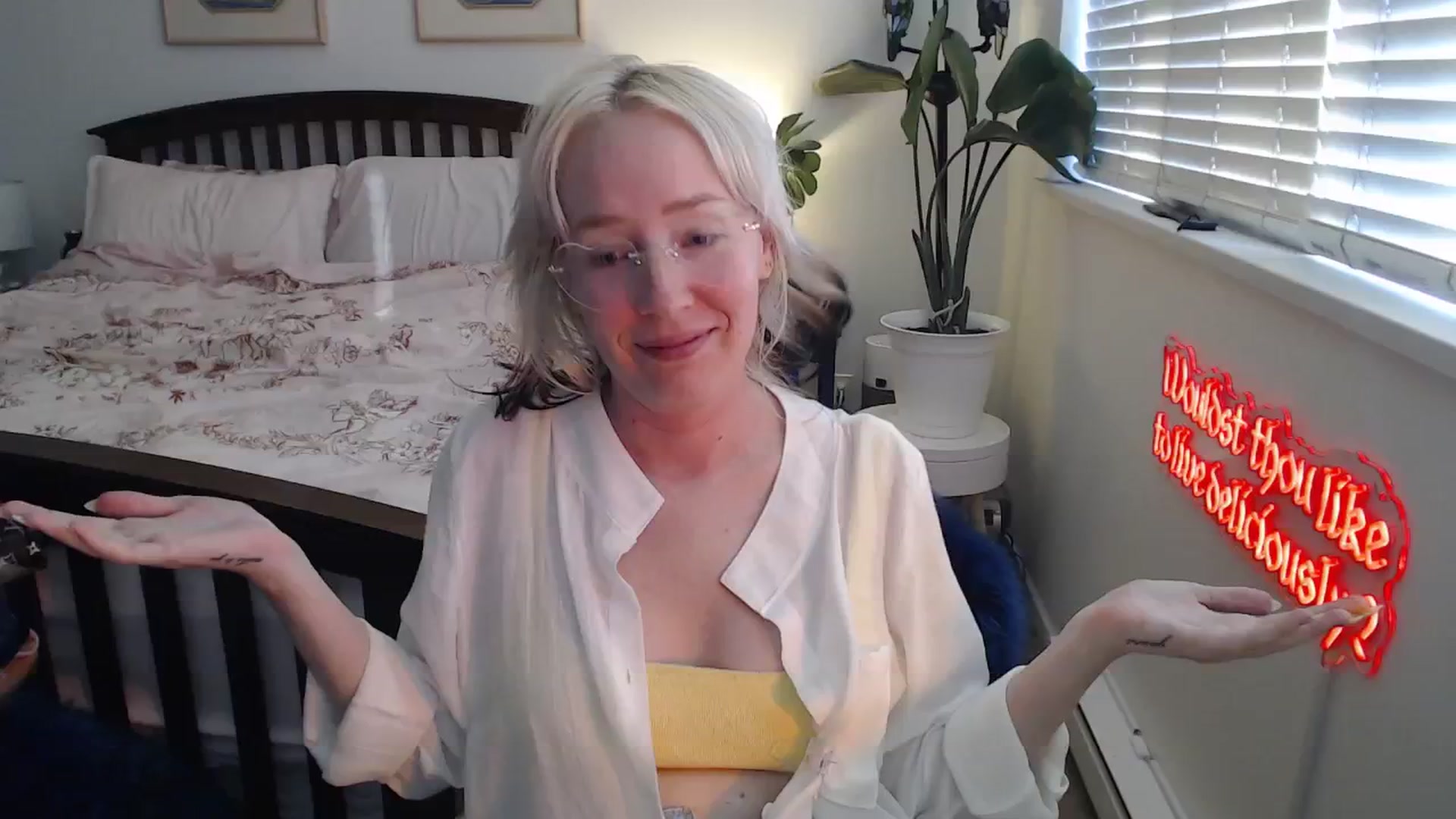 Gallery image thumbnail from NahlaHoney's myfreecams stream on, 06/10/2025, 03:07 image 18 of 20