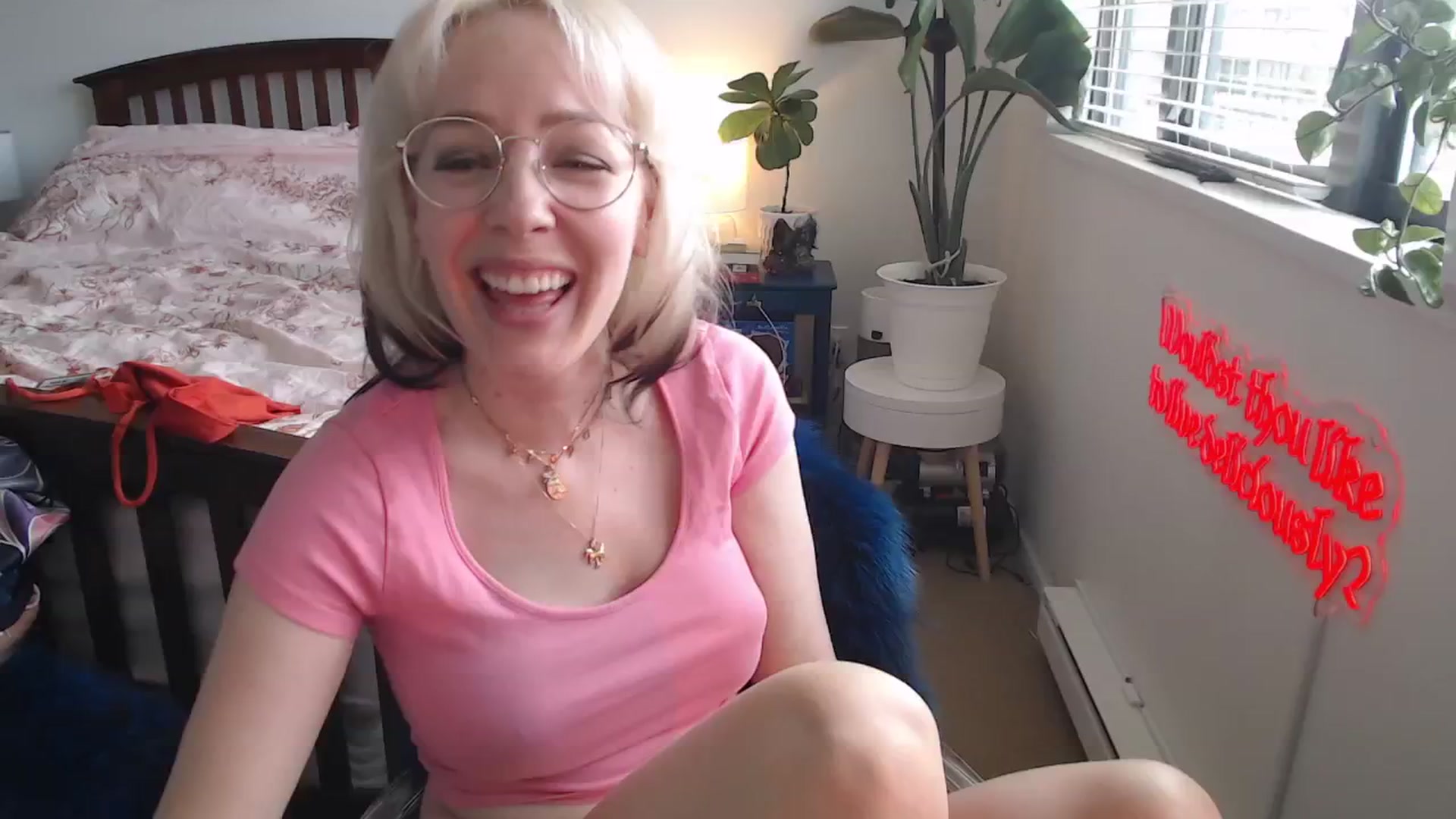 Gallery image thumbnail from NahlaHoney's myfreecams stream on, 06/11/2025, 02:49 image 6 of 20