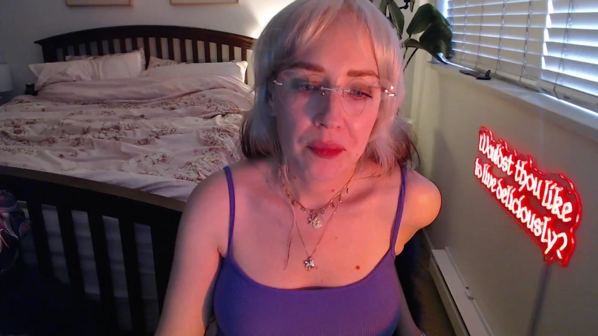 Gallery image thumbnail from NahlaHoney's myfreecams stream on, 06/18/2025, 03:07 image 18 of 20