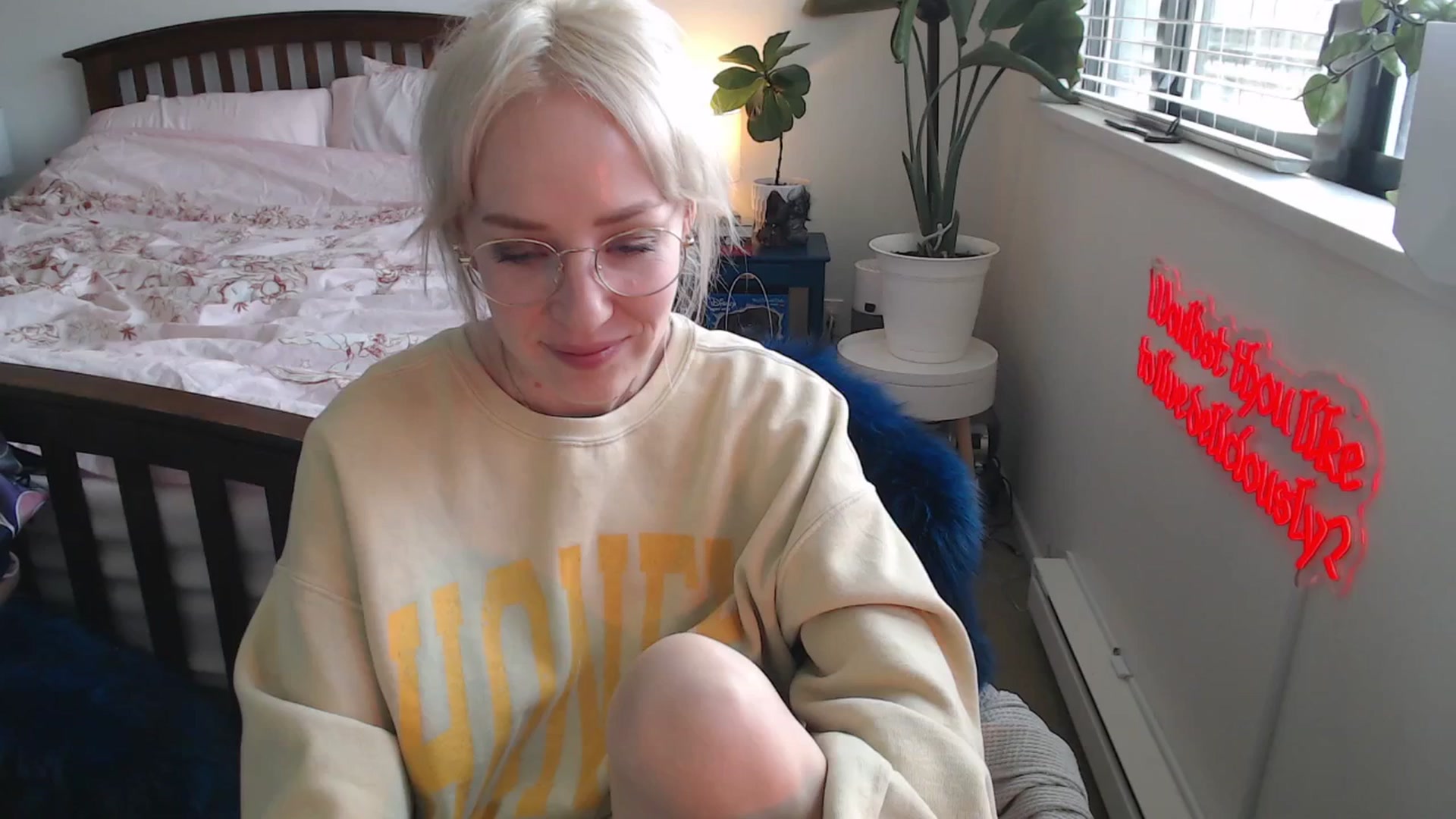 Gallery image thumbnail from NahlaHoney's myfreecams stream on, 06/24/2025, 04:16 image 2 of 20