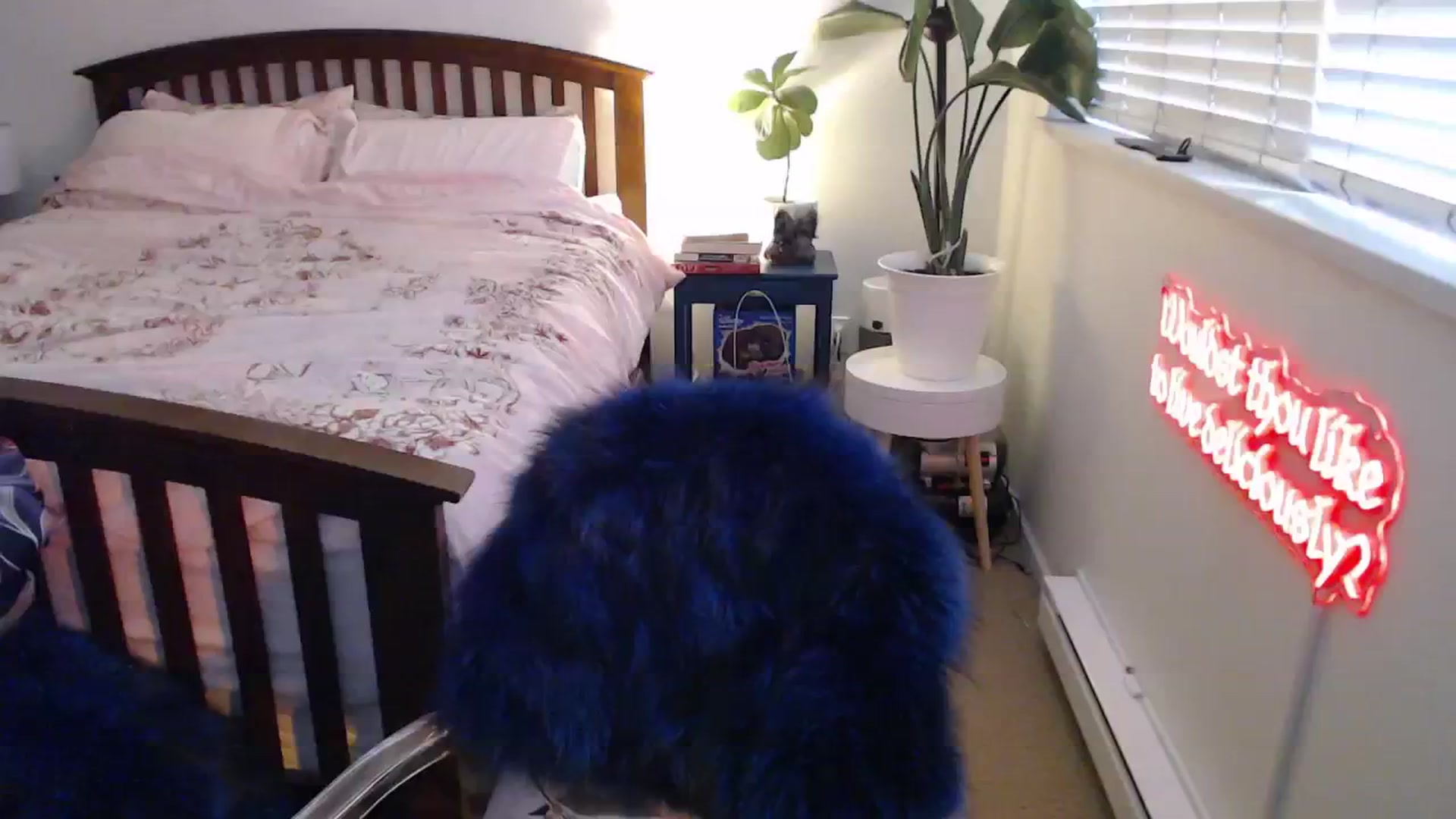 Gallery image thumbnail from NahlaHoney's myfreecams stream on, 06/25/2025, 03:09 image 11 of 20
