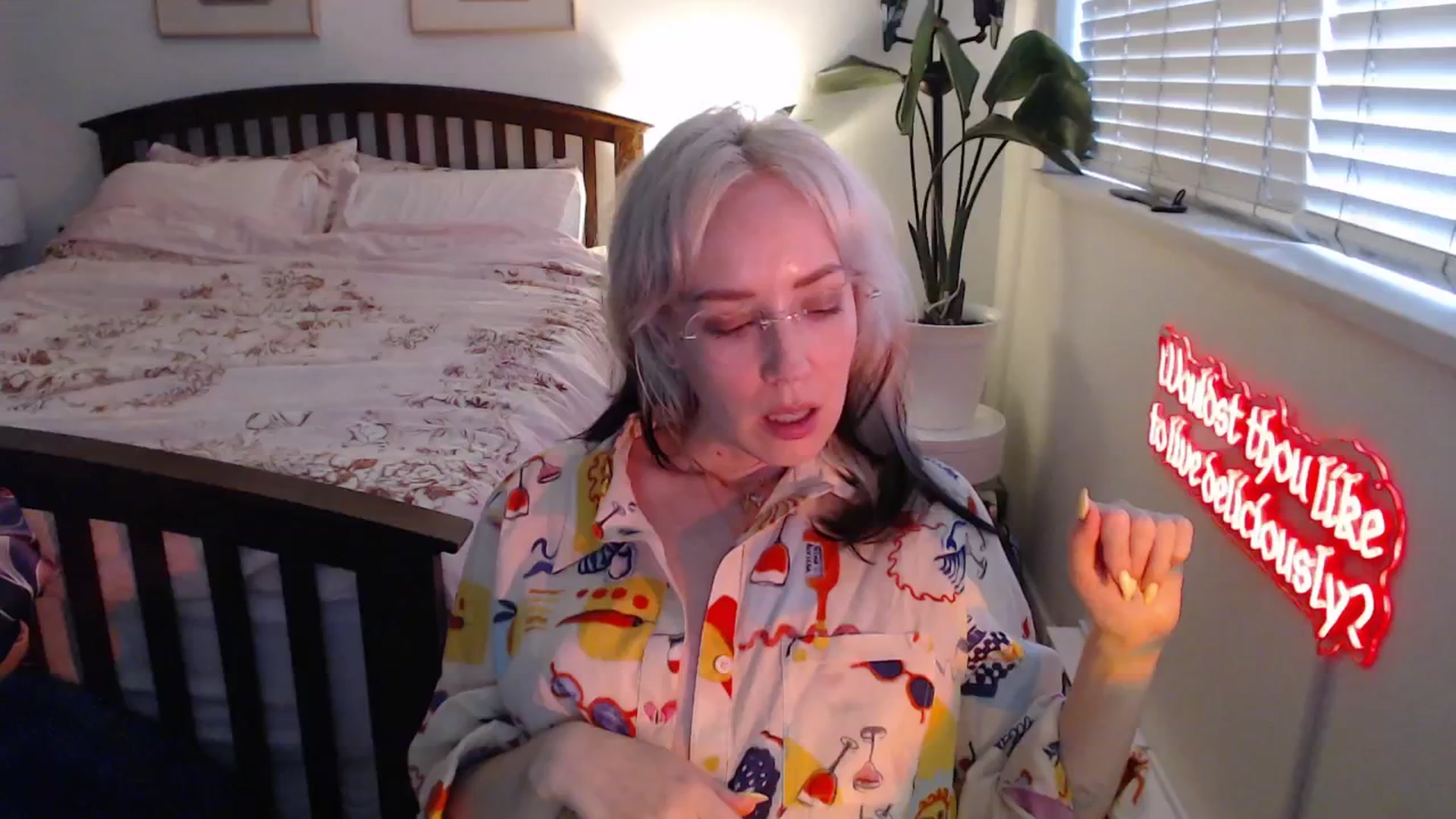 Gallery image thumbnail from NahlaHoney's myfreecams stream on, 06/25/2025, 03:09 image 5 of 20
