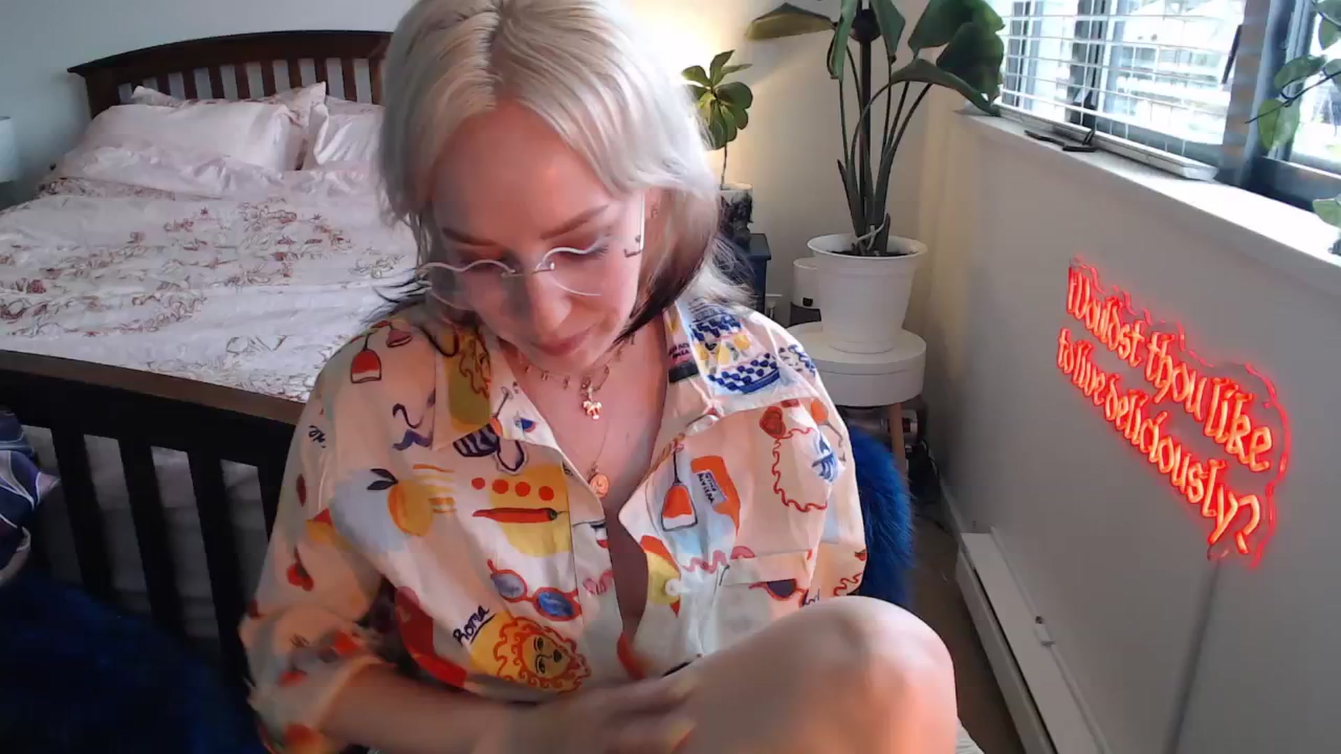 Gallery image thumbnail from NahlaHoney's myfreecams stream on, 06/25/2025, 03:09 image 2 of 20