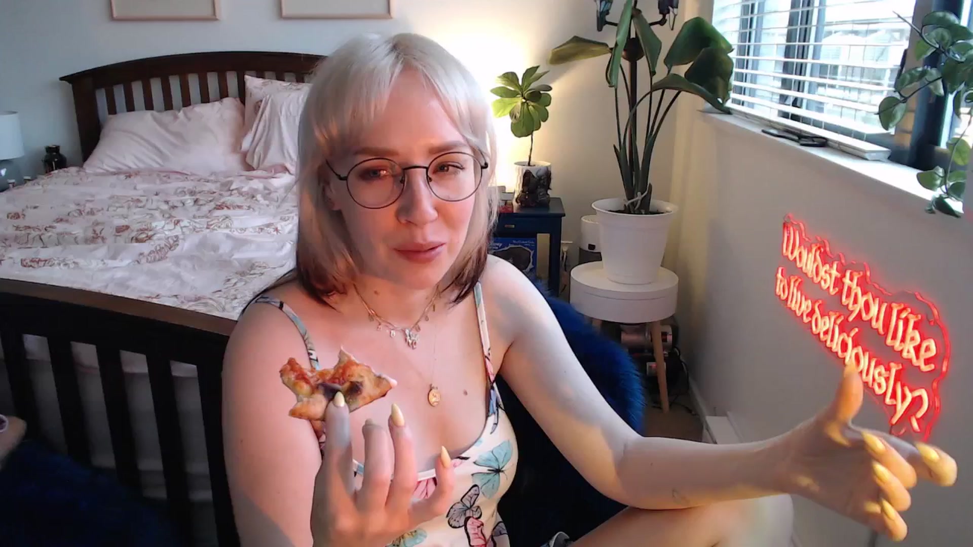 Gallery image thumbnail from NahlaHoney's myfreecams stream on, 06/28/2025, 03:15 image 12 of 20