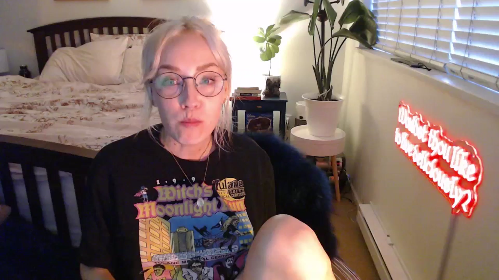 Gallery image thumbnail from NahlaHoney's myfreecams stream on, 07/03/2025, 05:06 image 1 of 20