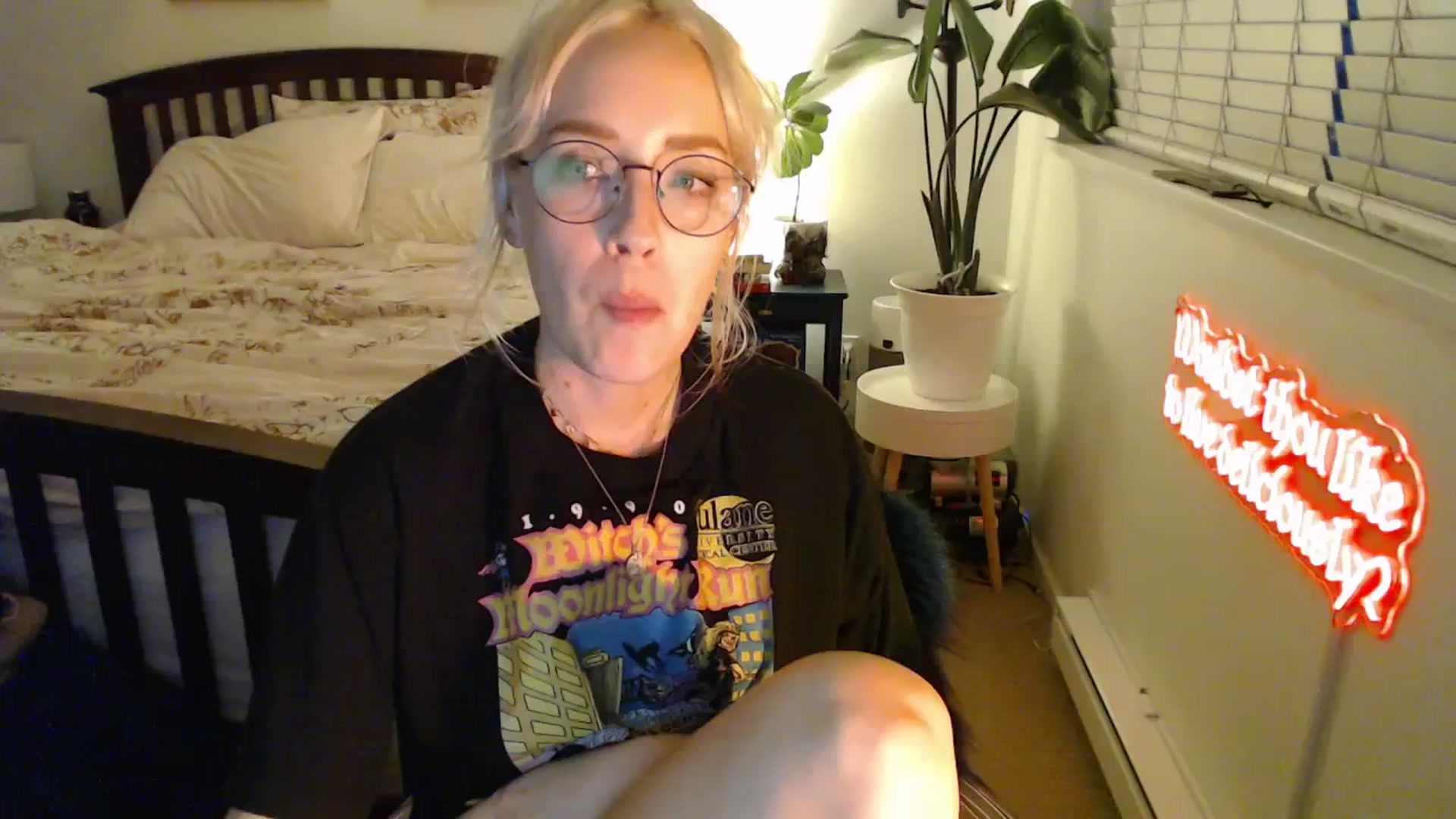 Gallery image thumbnail from NahlaHoney's myfreecams stream on, 07/03/2025, 05:06 image 16 of 20