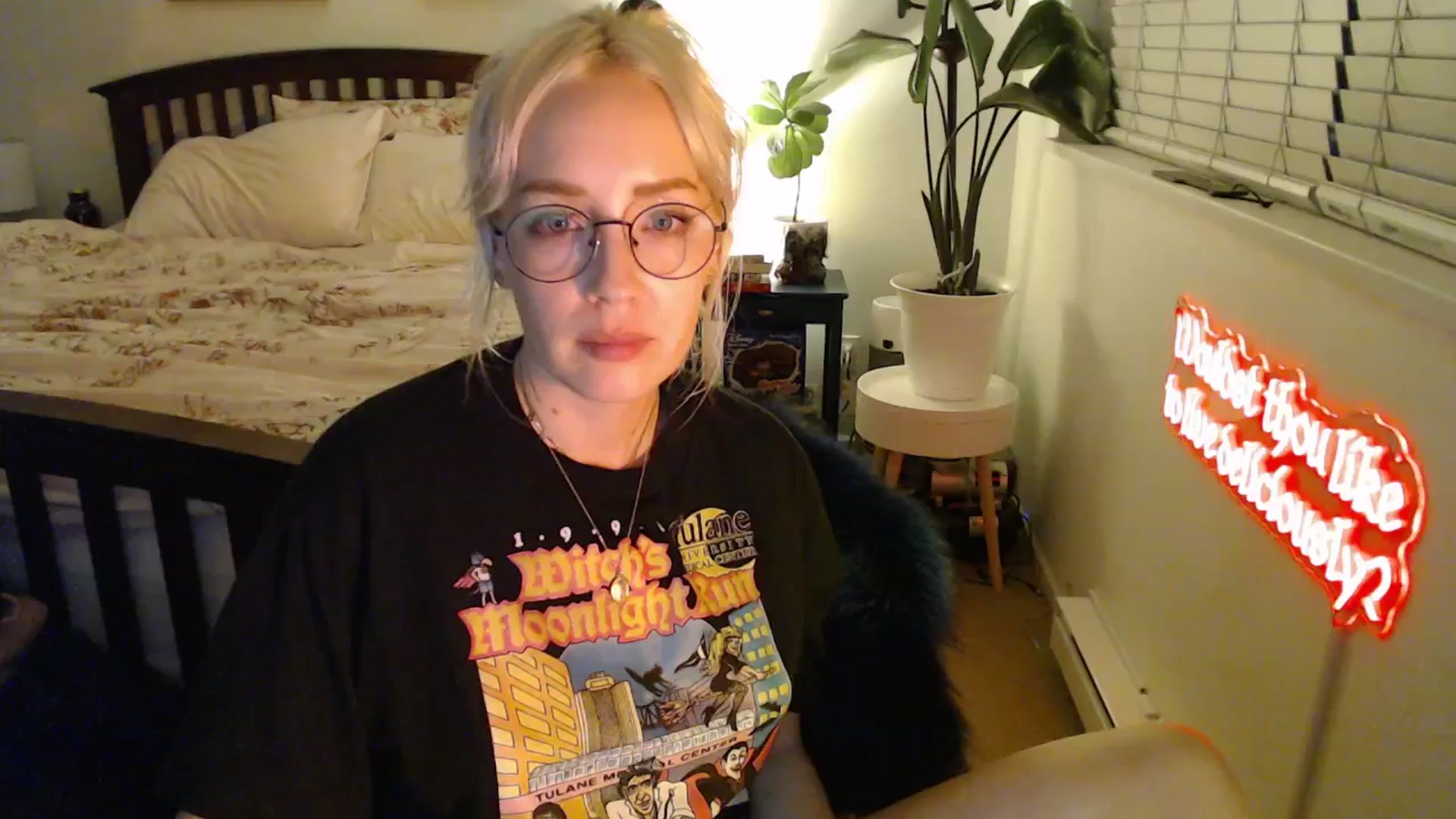 Gallery image thumbnail from NahlaHoney's myfreecams stream on, 07/03/2025, 05:06 image 19 of 20