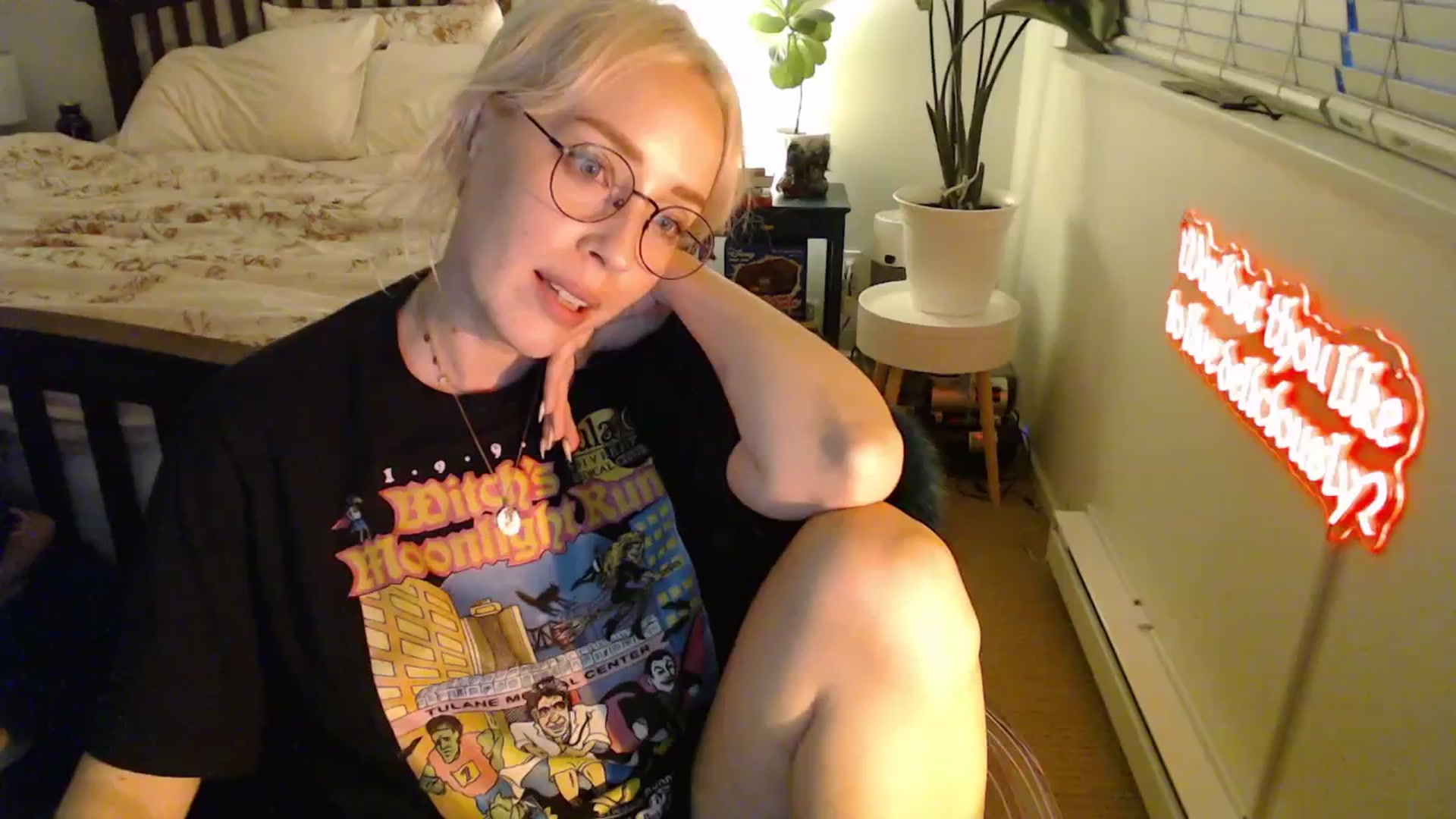 Gallery image thumbnail from NahlaHoney's myfreecams stream on, 07/03/2025, 05:06 image 14 of 20