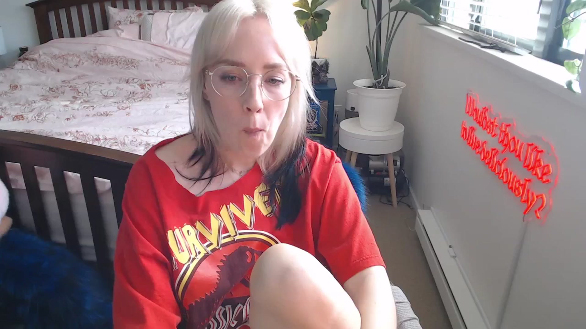 Gallery image thumbnail from NahlaHoney's myfreecams stream on, 07/04/2025, 03:17 image 10 of 20