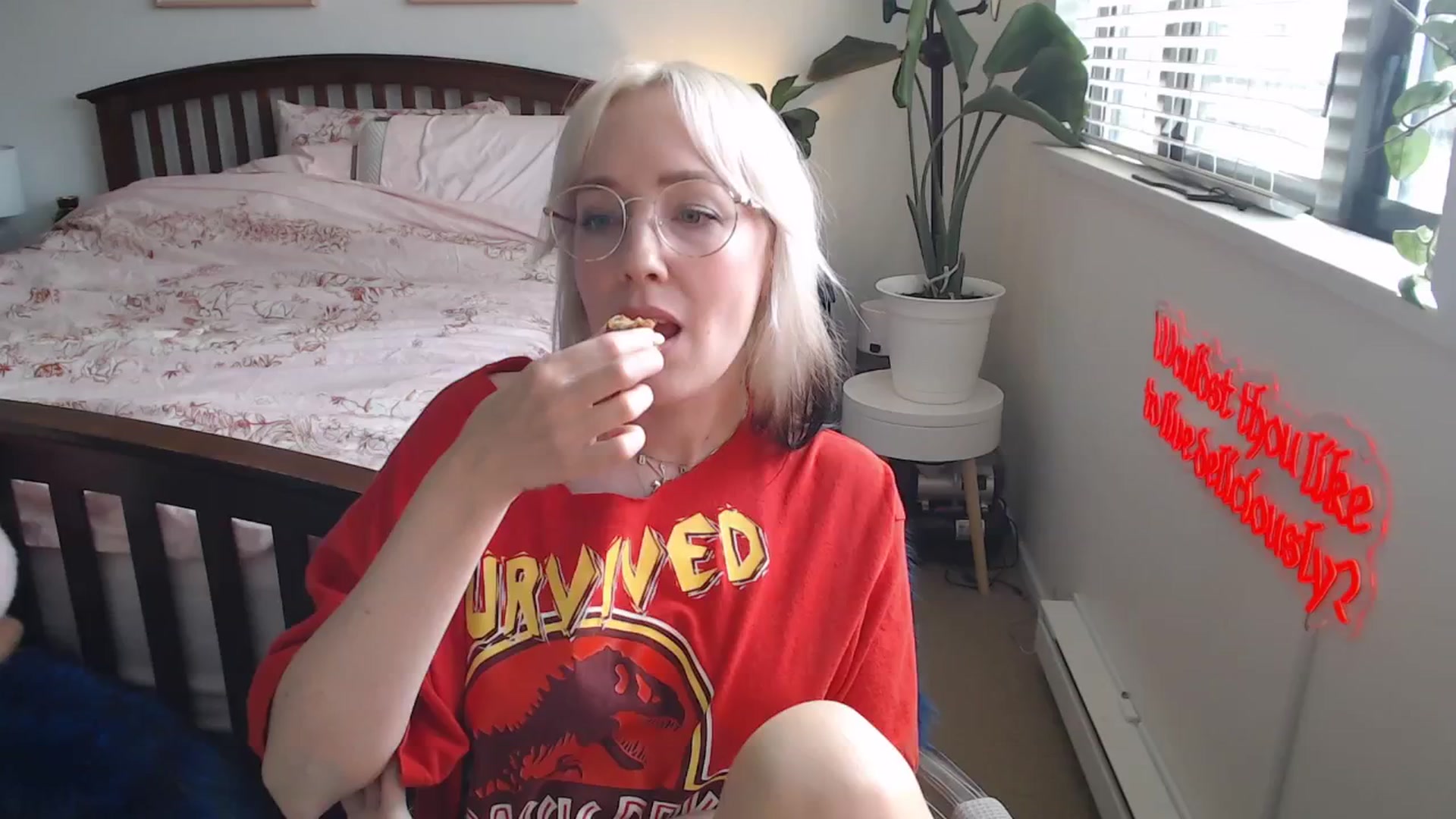 Gallery image thumbnail from NahlaHoney's myfreecams stream on, 07/04/2025, 03:17 image 9 of 20