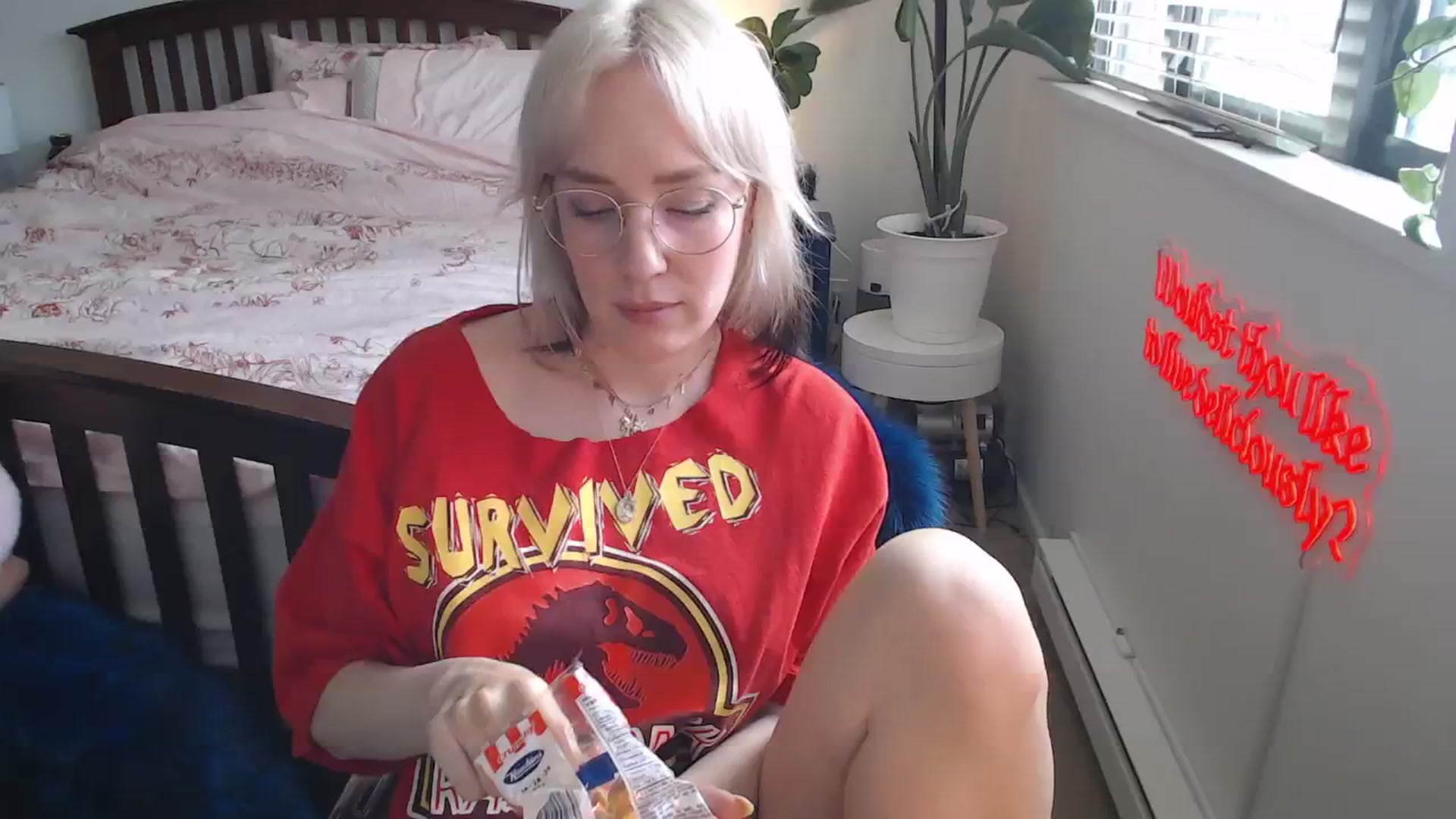 Gallery image thumbnail from NahlaHoney's myfreecams stream on, 07/04/2025, 03:17 image 14 of 20