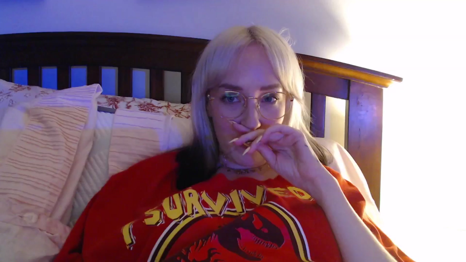 Gallery image thumbnail from NahlaHoney's myfreecams stream on, 07/04/2025, 04:38 image 6 of 20