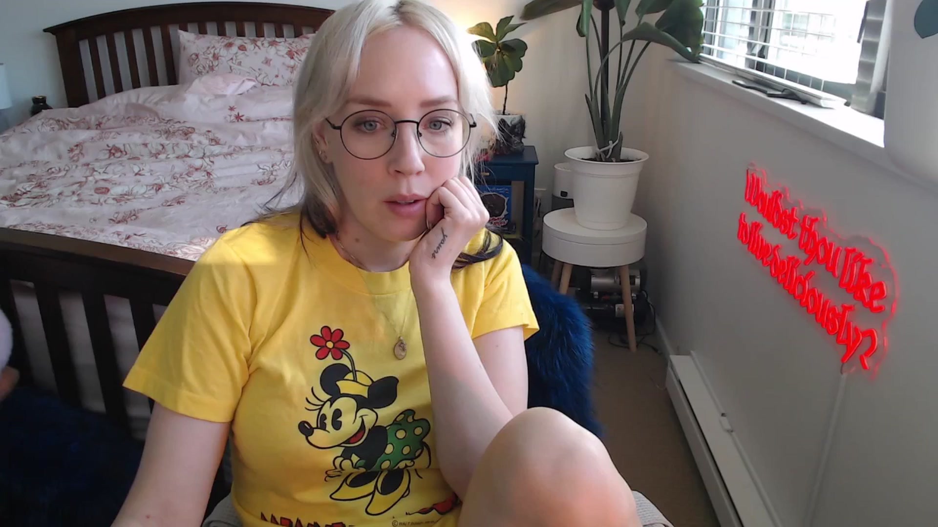 Gallery image thumbnail from NahlaHoney's myfreecams stream on, 07/07/2025, 03:25 image 2 of 20