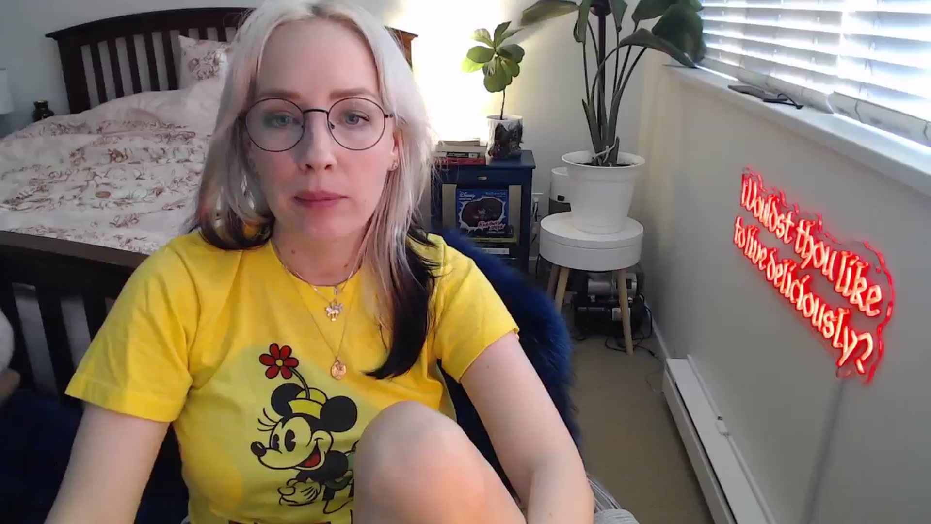 Gallery image thumbnail from NahlaHoney's myfreecams stream on, 07/07/2025, 03:25 image 16 of 20