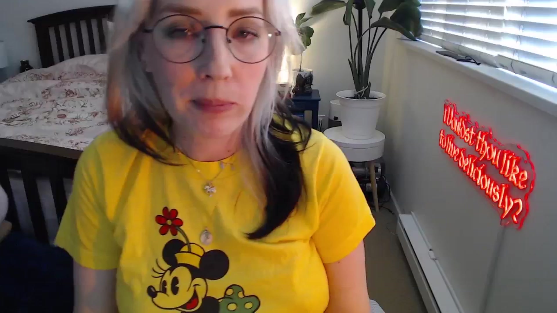 Gallery image thumbnail from NahlaHoney's myfreecams stream on, 07/07/2025, 03:25 image 15 of 20