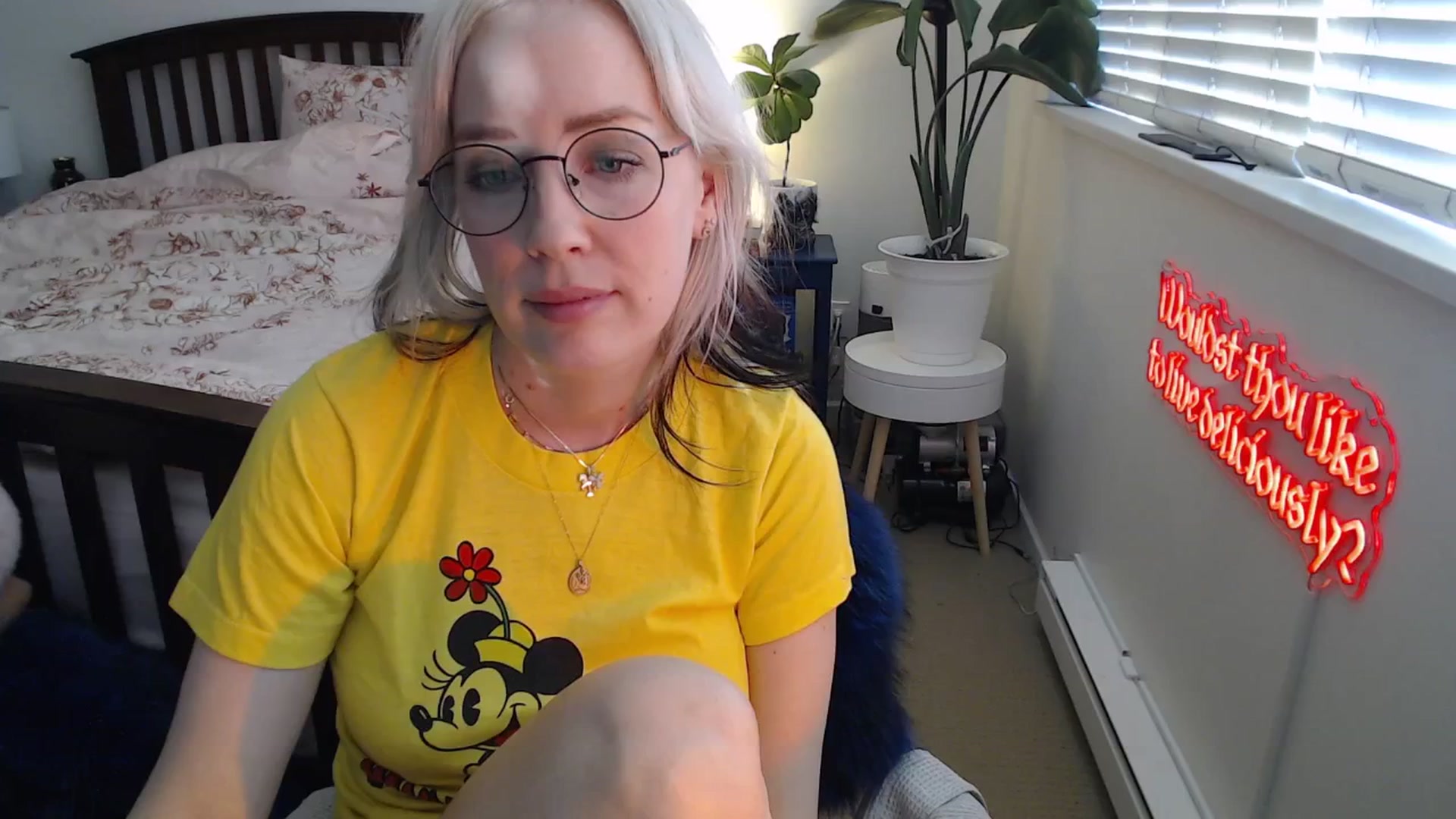Gallery image thumbnail from NahlaHoney's myfreecams stream on, 07/07/2025, 03:25 image 13 of 20