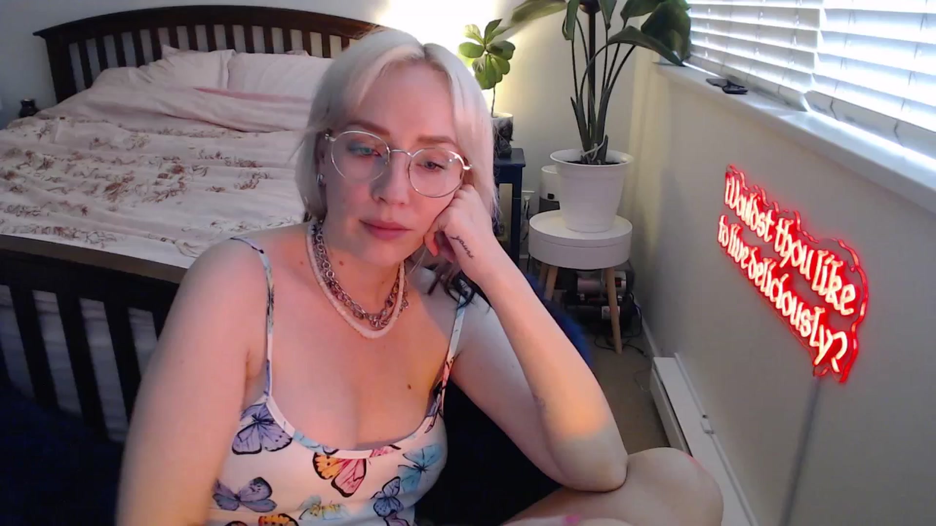 Gallery image thumbnail from NahlaHoney's myfreecams stream on, 07/12/2025, 02:25 image 16 of 20