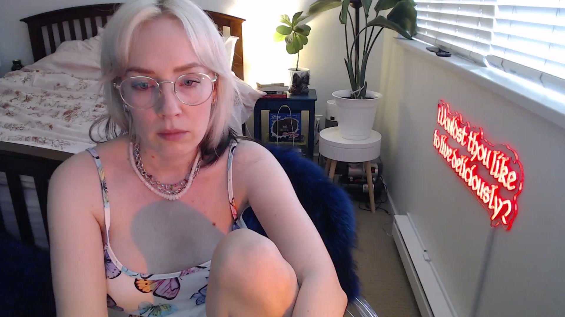 Gallery image thumbnail from NahlaHoney's myfreecams stream on, 07/12/2025, 02:25 image 12 of 20