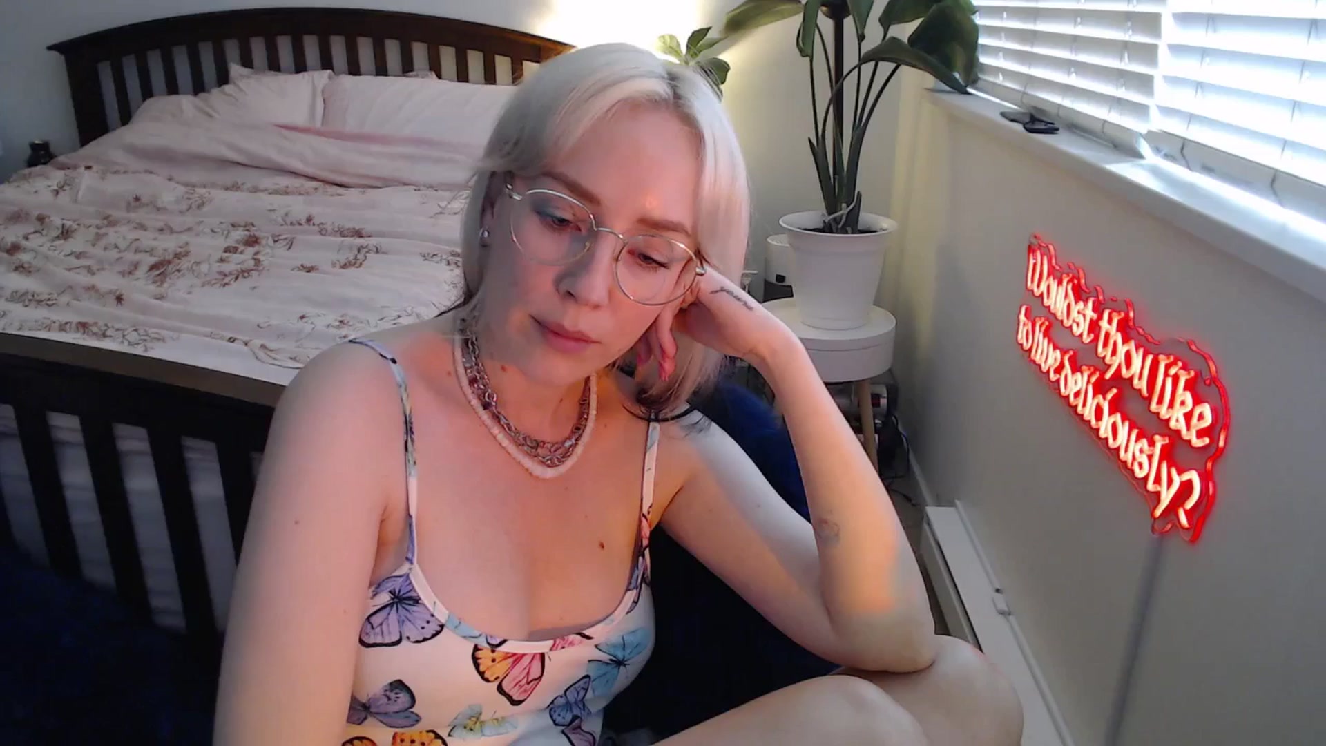 Gallery image thumbnail from NahlaHoney's myfreecams stream on, 07/12/2025, 02:25 image 14 of 20