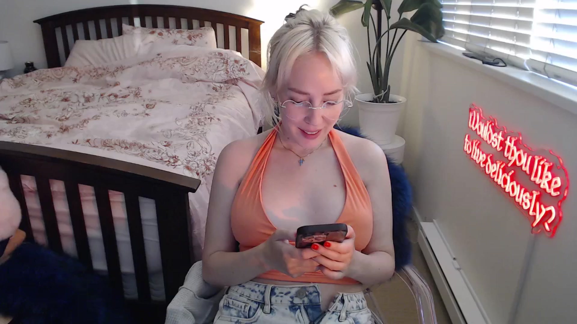 Gallery image thumbnail from NahlaHoney's myfreecams stream on, 07/24/2025, 03:26 image 16 of 20