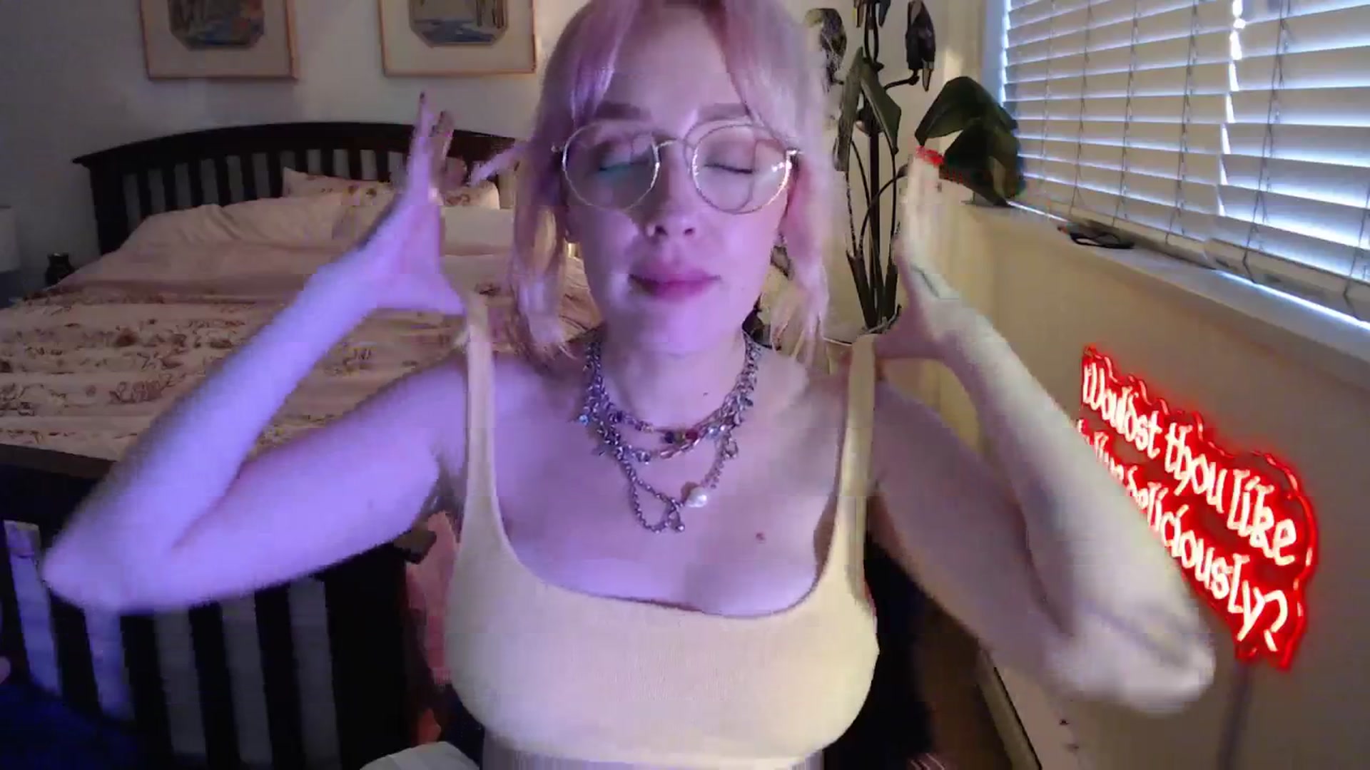 Gallery image thumbnail from NahlaHoney's myfreecams stream on, 07/25/2025, 03:51 image 20 of 20