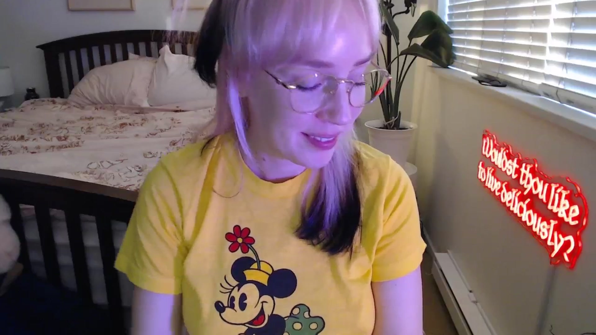 Gallery image thumbnail from NahlaHoney's myfreecams stream on, 07/29/2025, 03:19 image 19 of 20