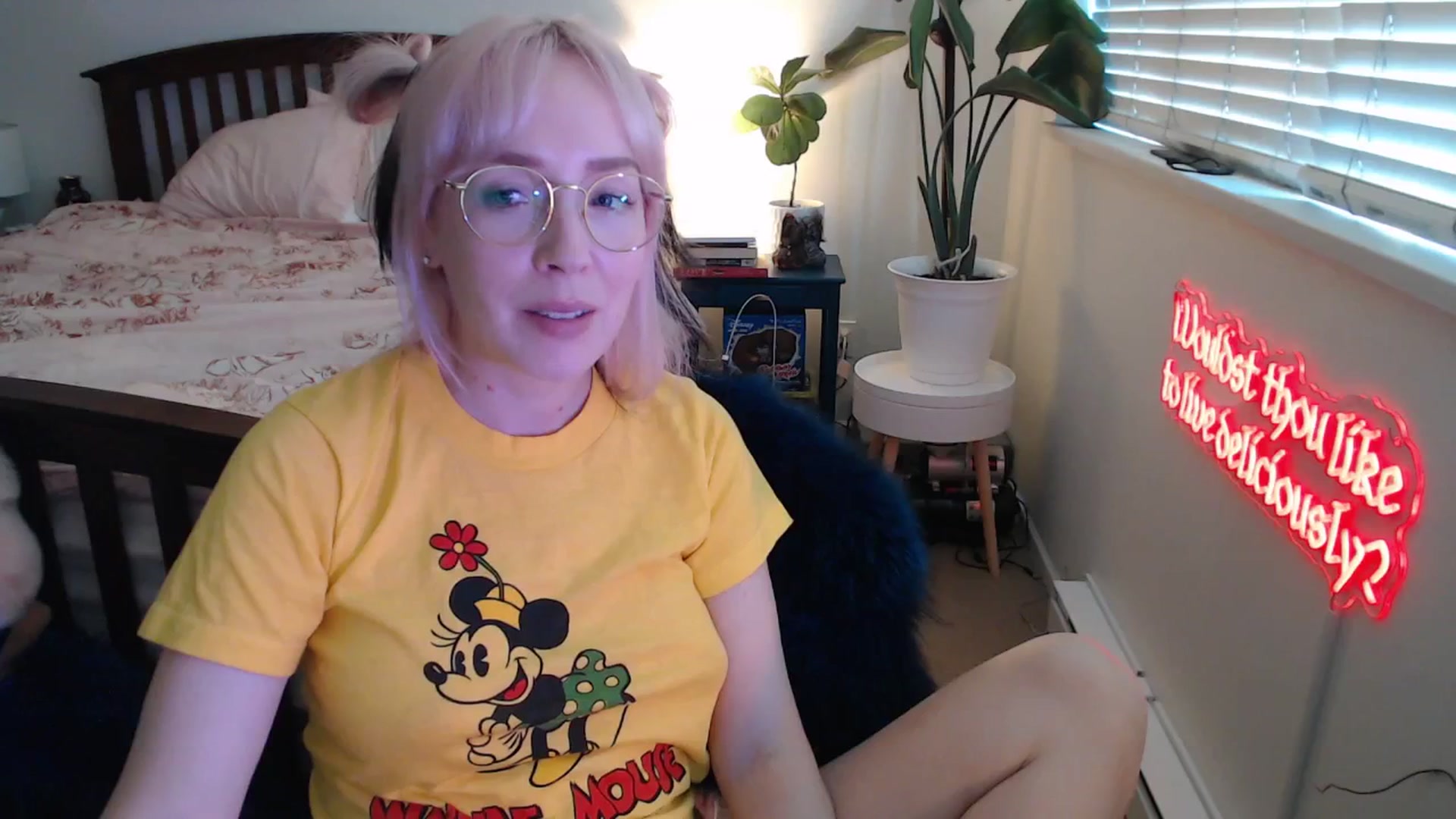 Gallery image thumbnail from NahlaHoney's myfreecams stream on, 07/29/2025, 03:19 image 9 of 20