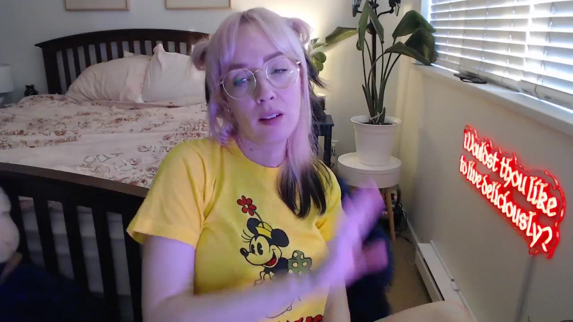 Gallery image thumbnail from NahlaHoney's myfreecams stream on, 07/29/2025, 03:19 image 17 of 20