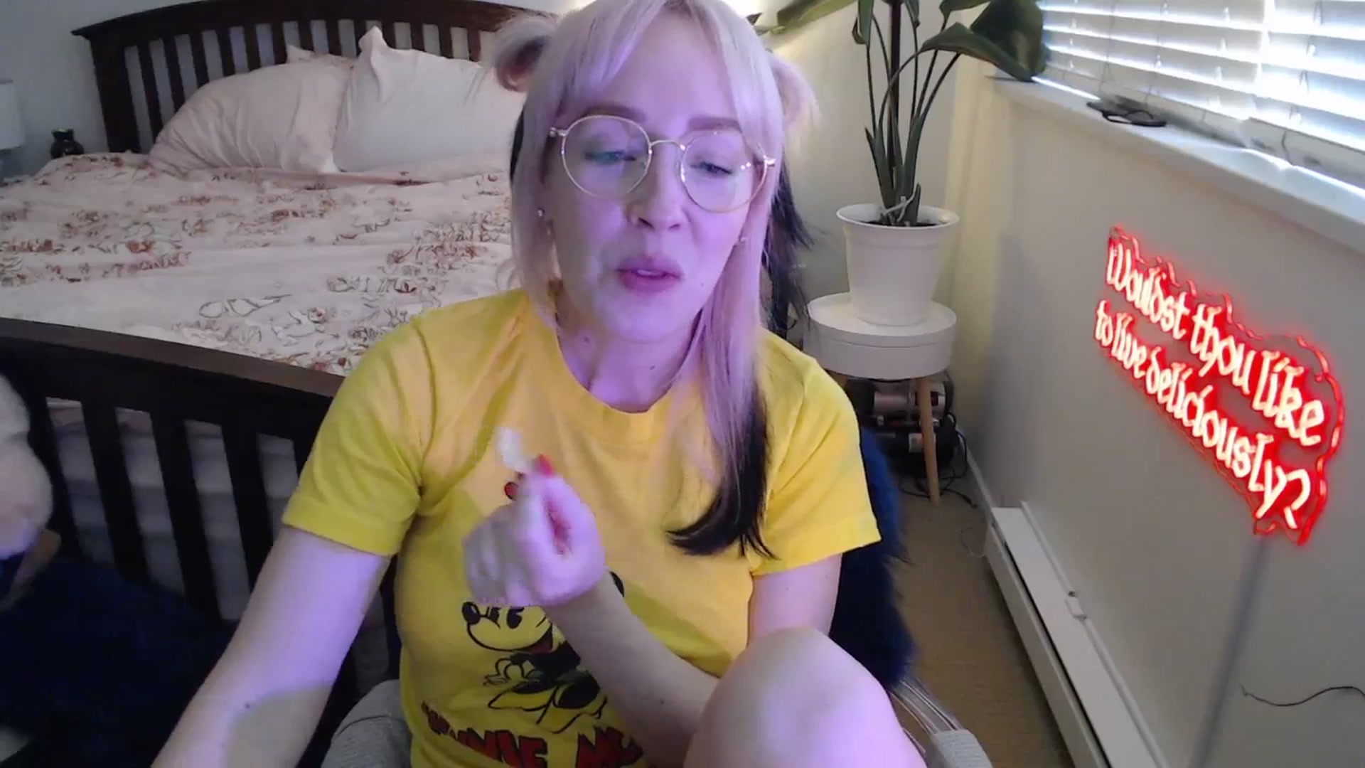 Gallery image thumbnail from NahlaHoney's myfreecams stream on, 07/29/2025, 03:19 image 14 of 20