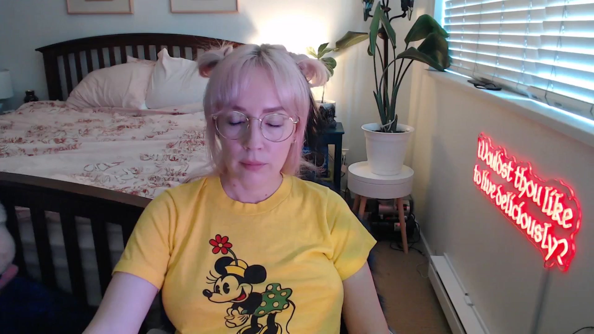 Gallery image thumbnail from NahlaHoney's myfreecams stream on, 07/29/2025, 03:19 image 2 of 20