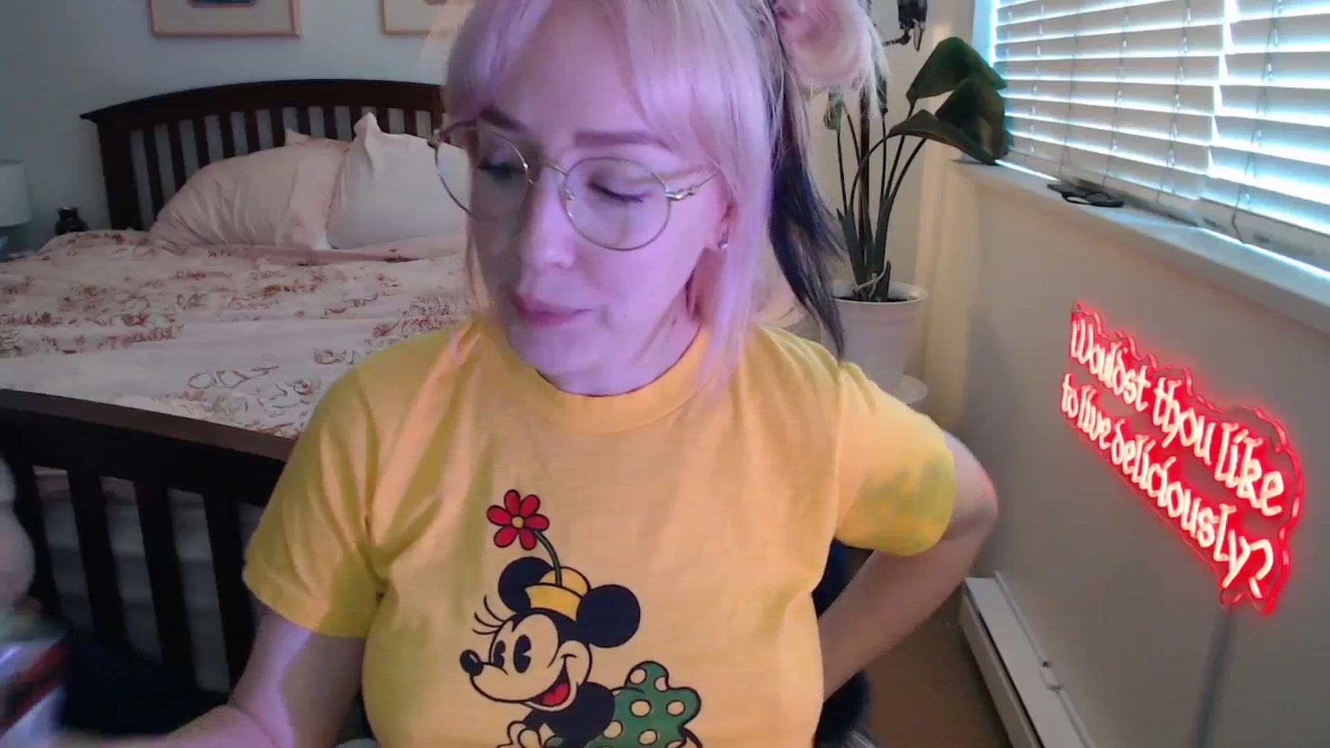 Gallery image thumbnail from NahlaHoney's myfreecams stream on, 07/29/2025, 03:19 image 7 of 20