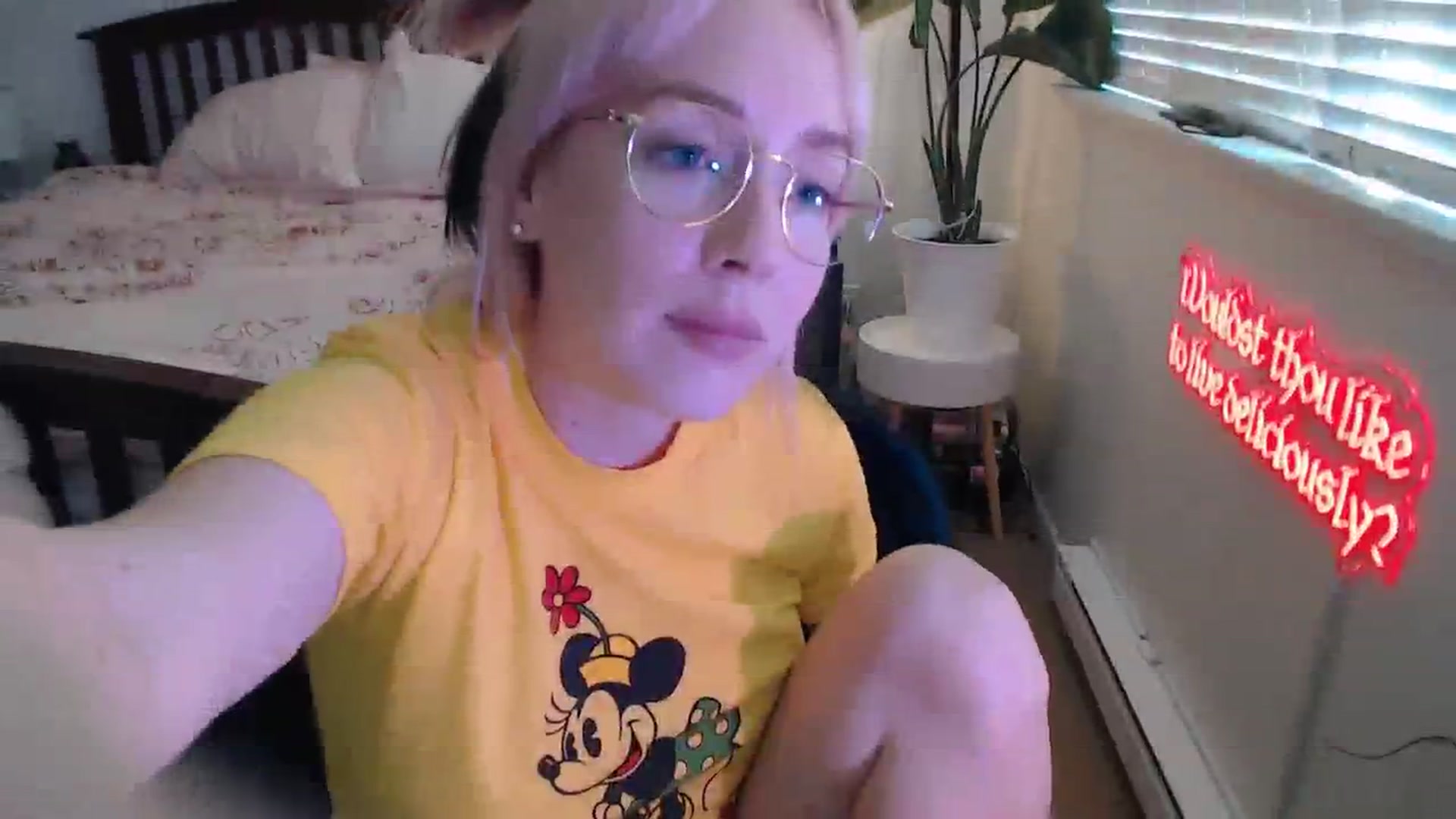 Gallery image thumbnail from NahlaHoney's myfreecams stream on, 07/29/2025, 03:19 image 13 of 20