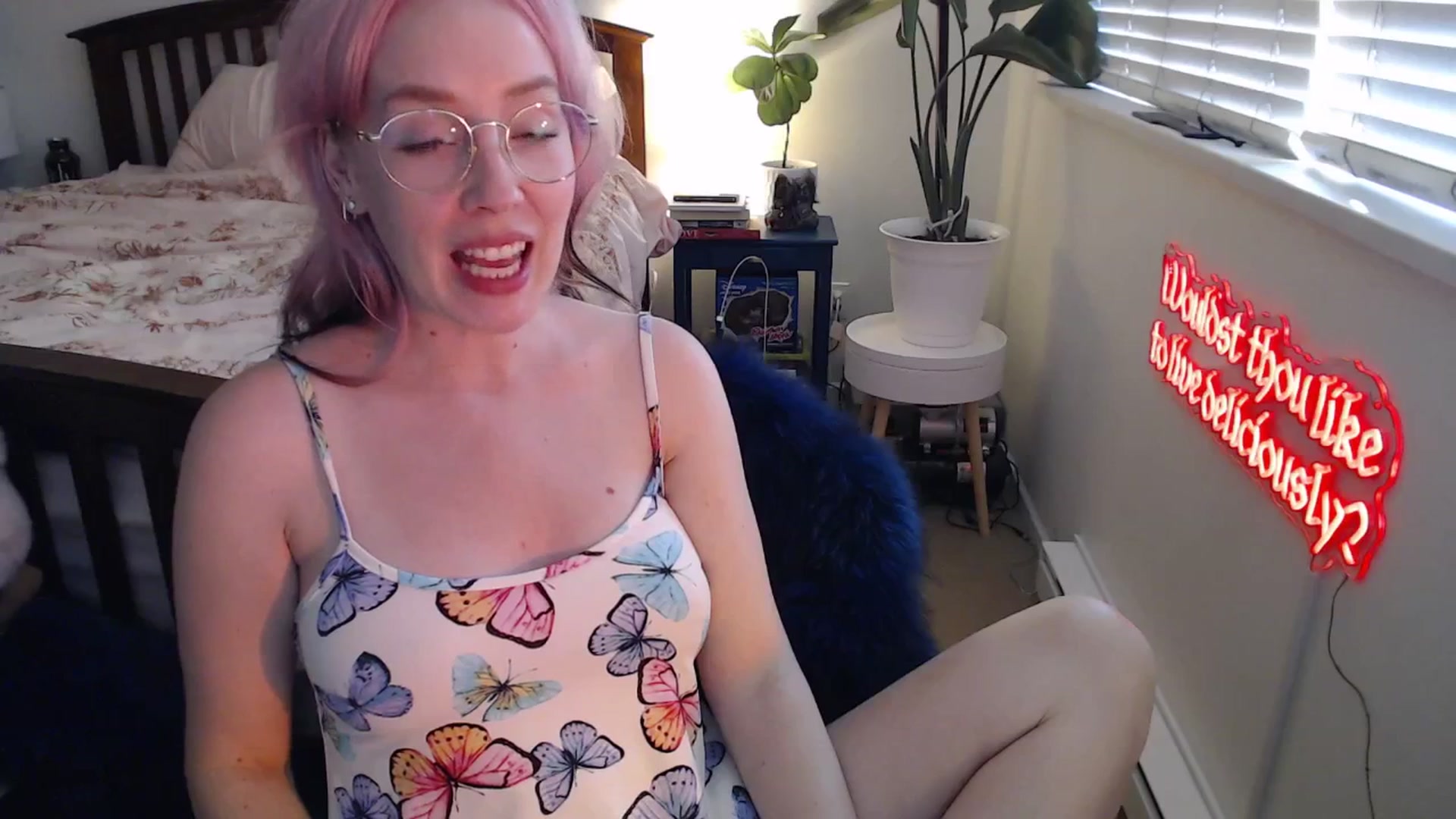 Gallery image thumbnail from NahlaHoney's myfreecams stream on, 07/31/2025, 03:13 image 13 of 20