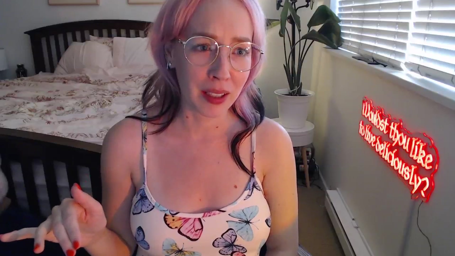 Gallery image thumbnail from NahlaHoney's myfreecams stream on, 07/31/2025, 03:13 image 11 of 20