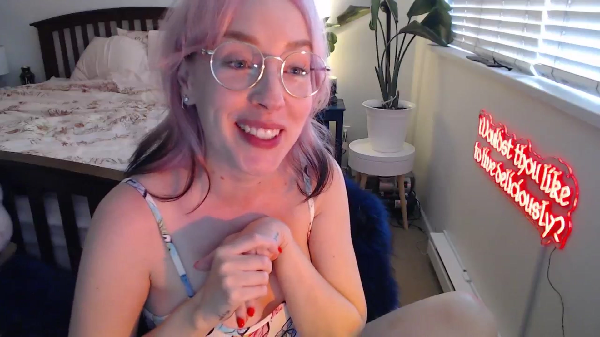 Gallery image thumbnail from NahlaHoney's myfreecams stream on, 07/31/2025, 03:13 image 3 of 20