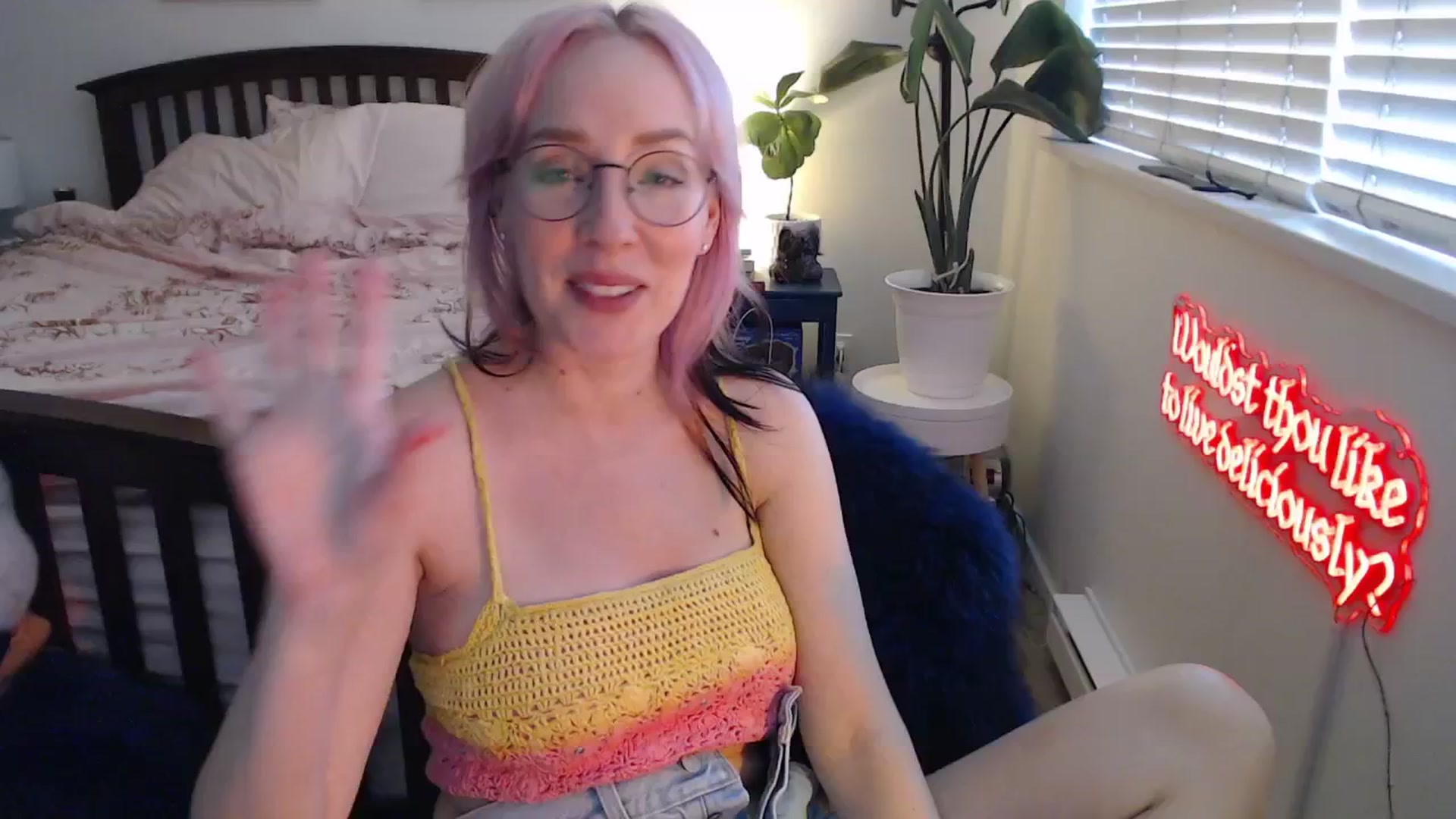 Gallery image thumbnail from NahlaHoney's myfreecams stream on, 08/02/2025, 02:50 image 12 of 20