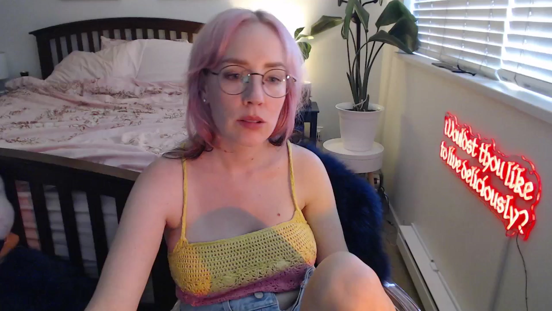 Gallery image thumbnail from NahlaHoney's myfreecams stream on, 08/02/2025, 02:50 image 14 of 20