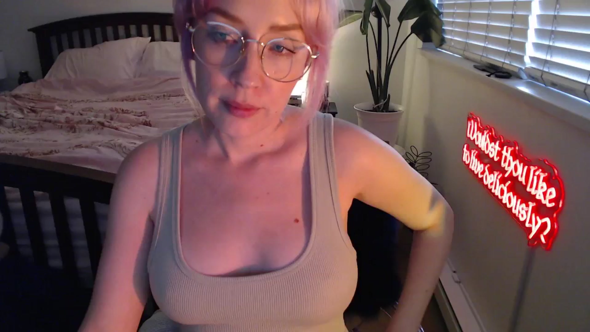 Gallery image thumbnail from NahlaHoney's myfreecams stream on, 08/07/2025, 04:13 image 11 of 20