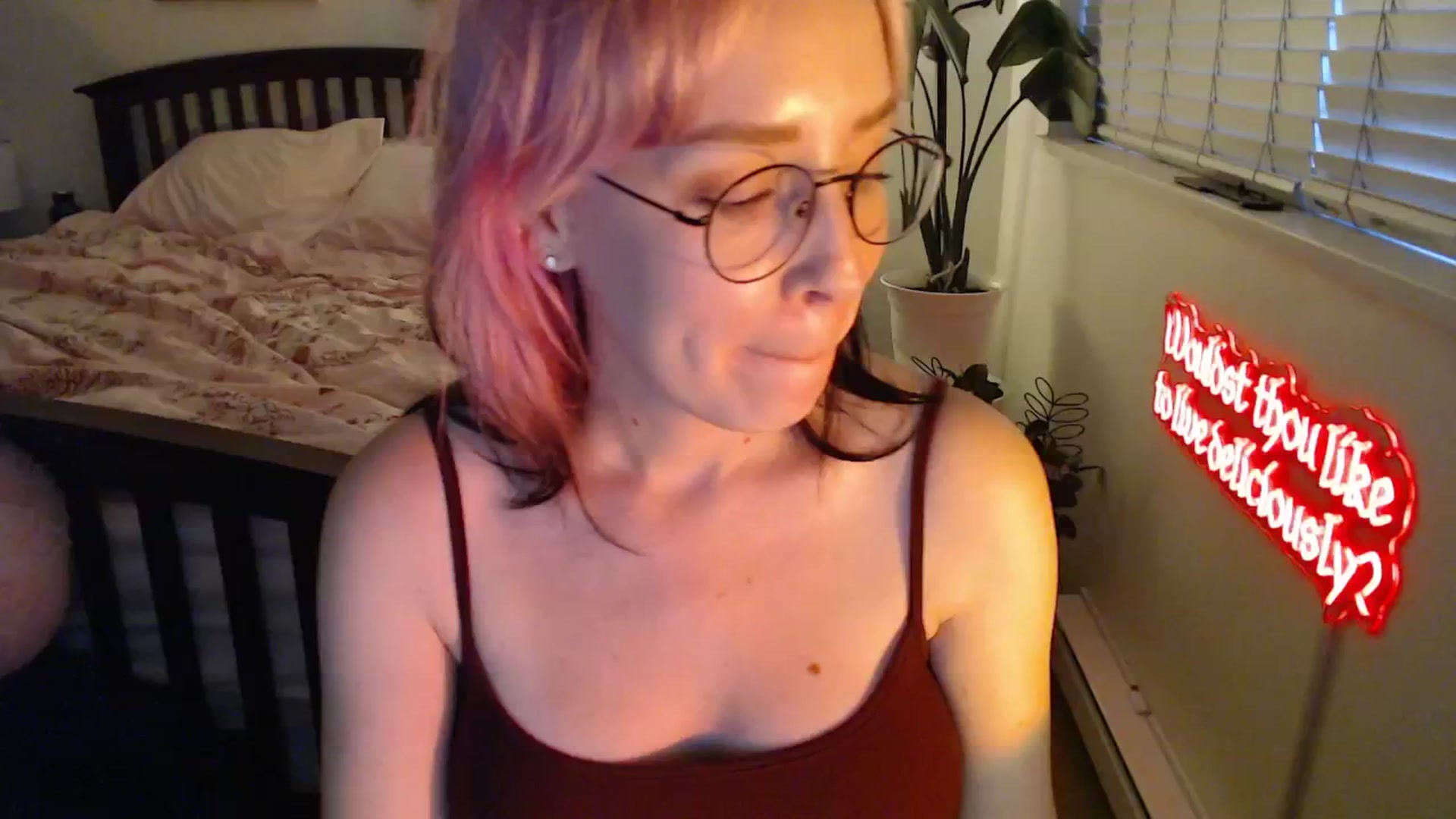 Gallery image thumbnail from NahlaHoney's myfreecams stream on, 08/08/2025, 04:10 image 19 of 20