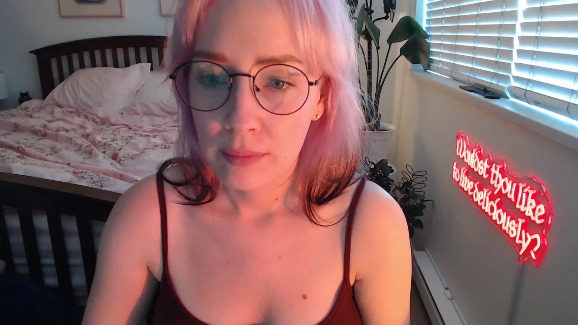 Gallery image thumbnail from NahlaHoney's myfreecams stream on, 08/08/2025, 04:10 image 4 of 20