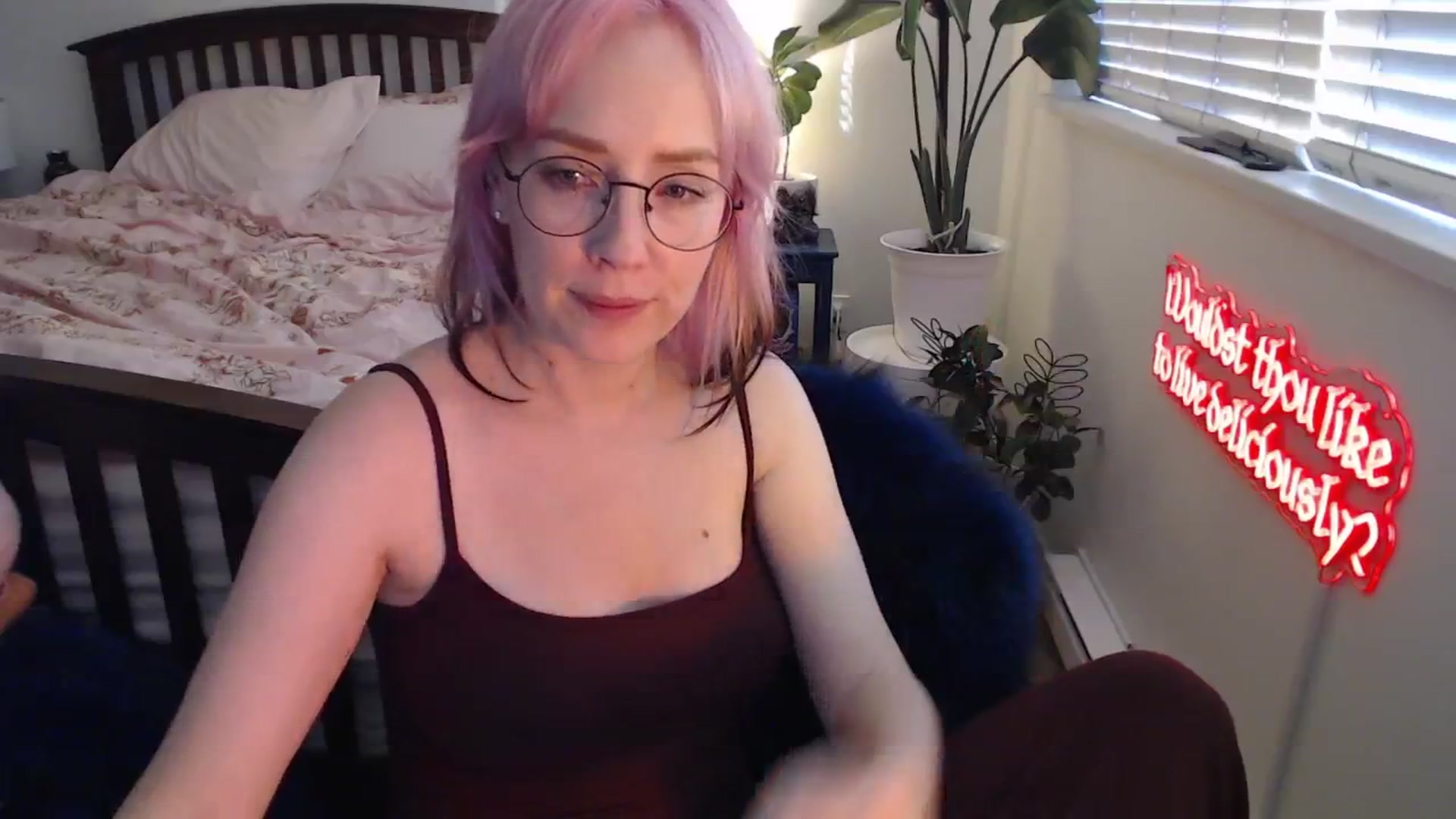 Gallery image thumbnail from NahlaHoney's myfreecams stream on, 08/08/2025, 04:10 image 13 of 20