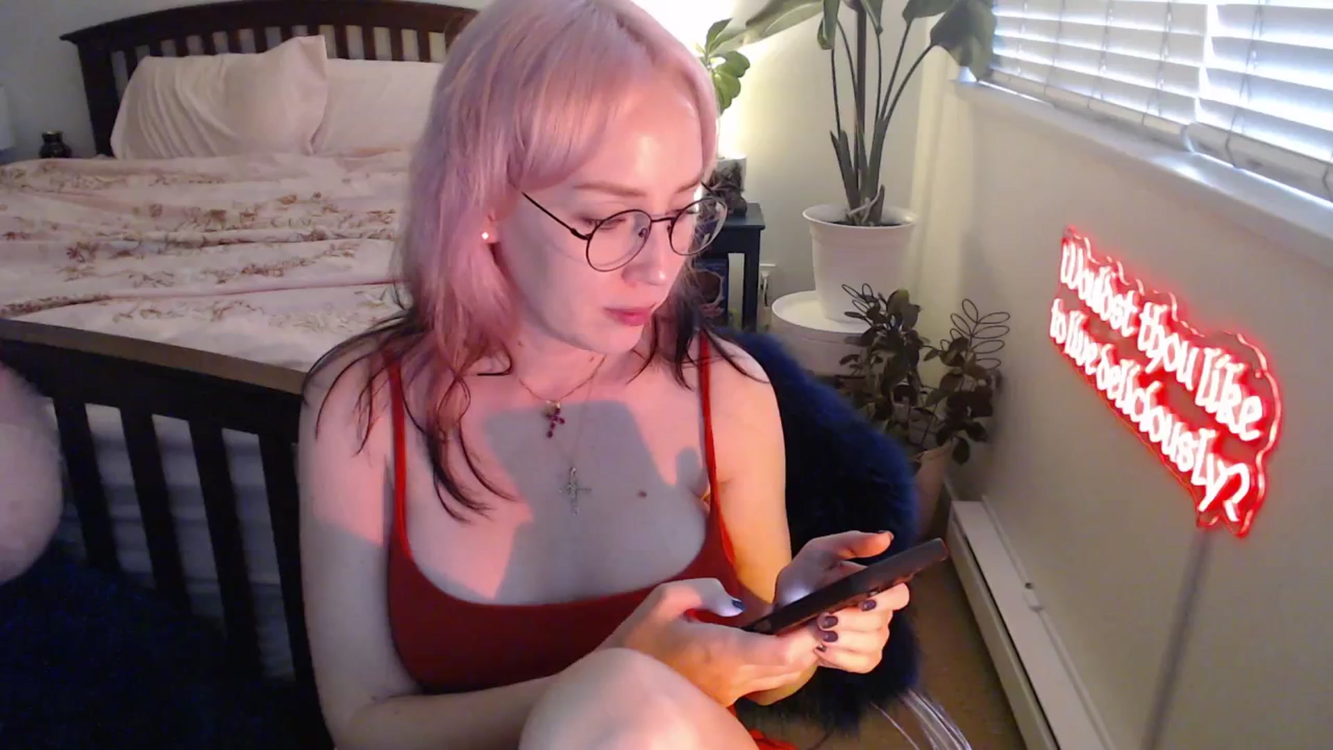 Gallery image thumbnail from NahlaHoney's myfreecams stream on, 08/14/2025, 03:49 image 12 of 20