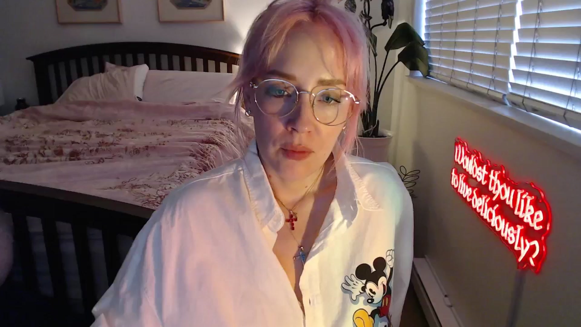 Gallery image thumbnail from NahlaHoney's myfreecams stream on, 08/20/2025, 03:31 image 9 of 20