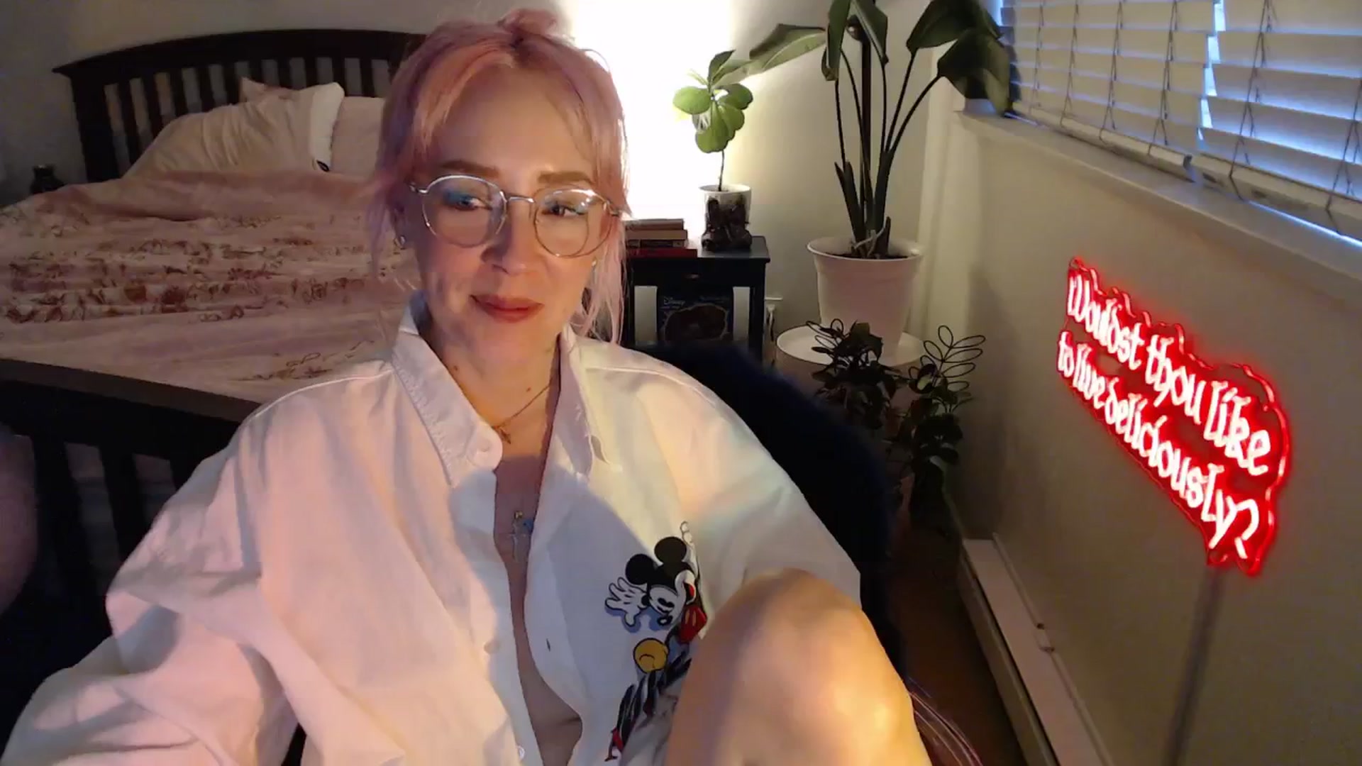 Gallery image thumbnail from NahlaHoney's myfreecams stream on, 08/20/2025, 03:31 image 20 of 20