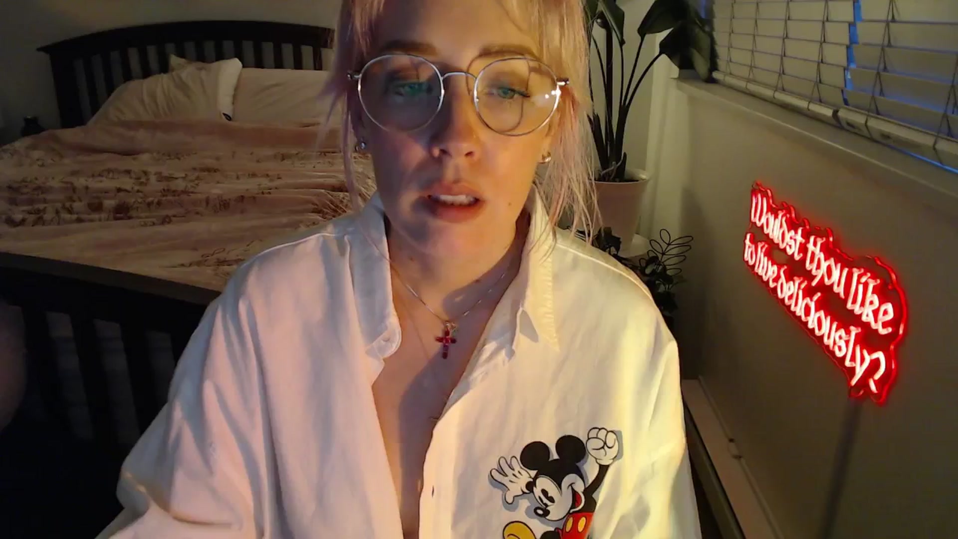 Gallery image thumbnail from NahlaHoney's myfreecams stream on, 08/20/2025, 04:22 image 2 of 20
