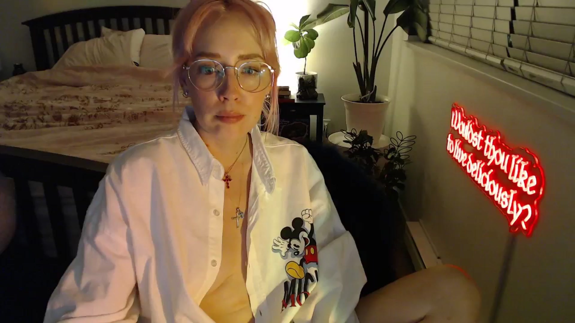 Gallery image thumbnail from NahlaHoney's myfreecams stream on, 08/20/2025, 04:22 image 18 of 20