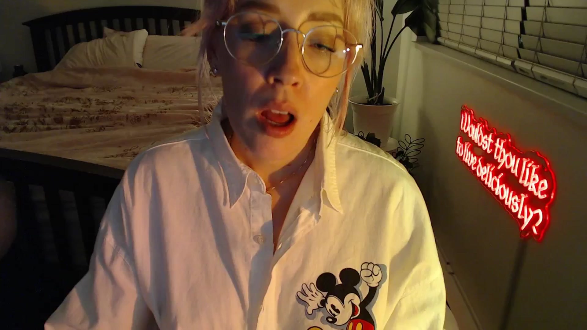 Gallery image thumbnail from NahlaHoney's myfreecams stream on, 08/20/2025, 04:22 image 20 of 20