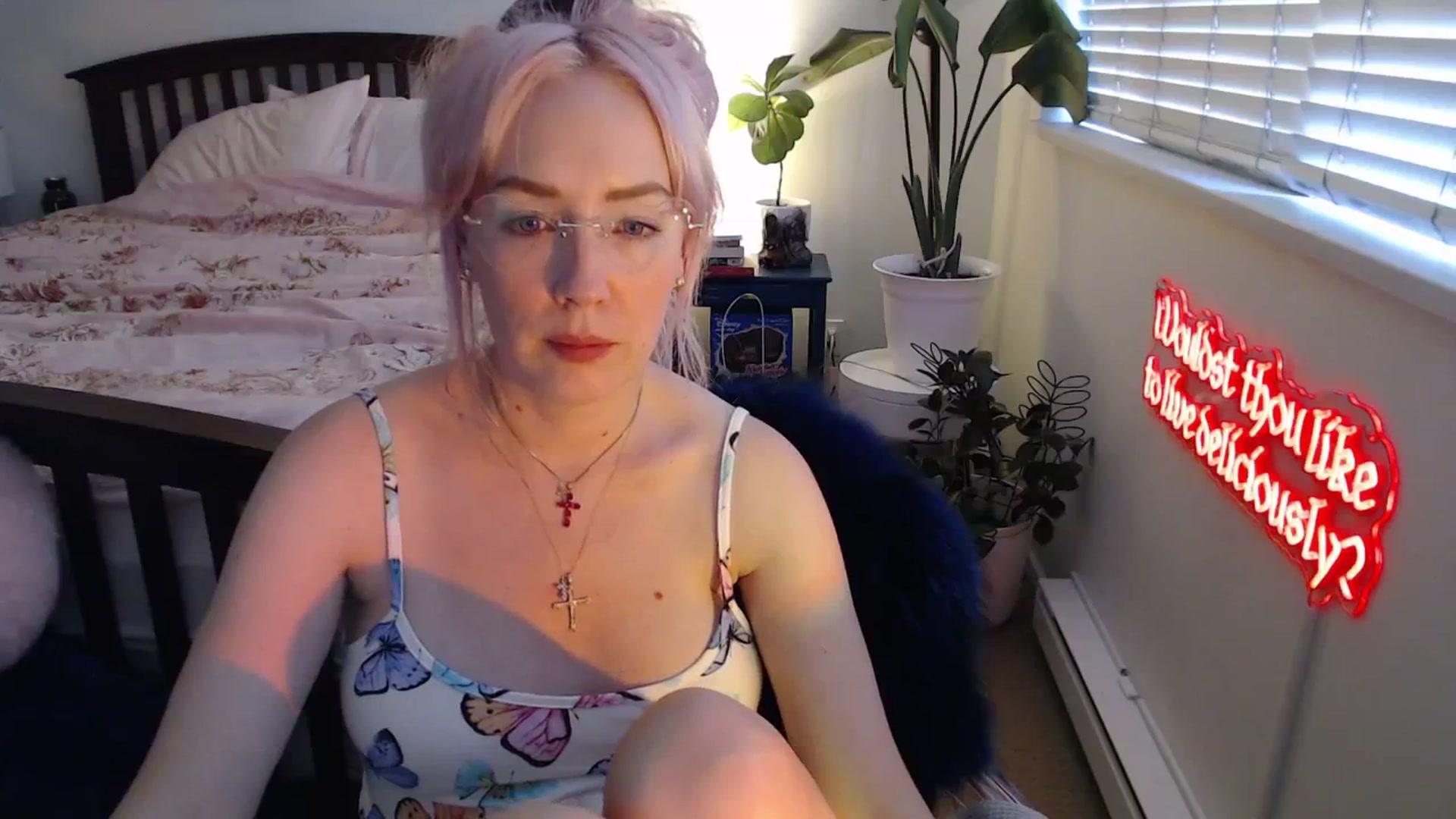 Gallery image thumbnail from NahlaHoney's myfreecams stream on, 08/26/2025, 02:29 image 2 of 20