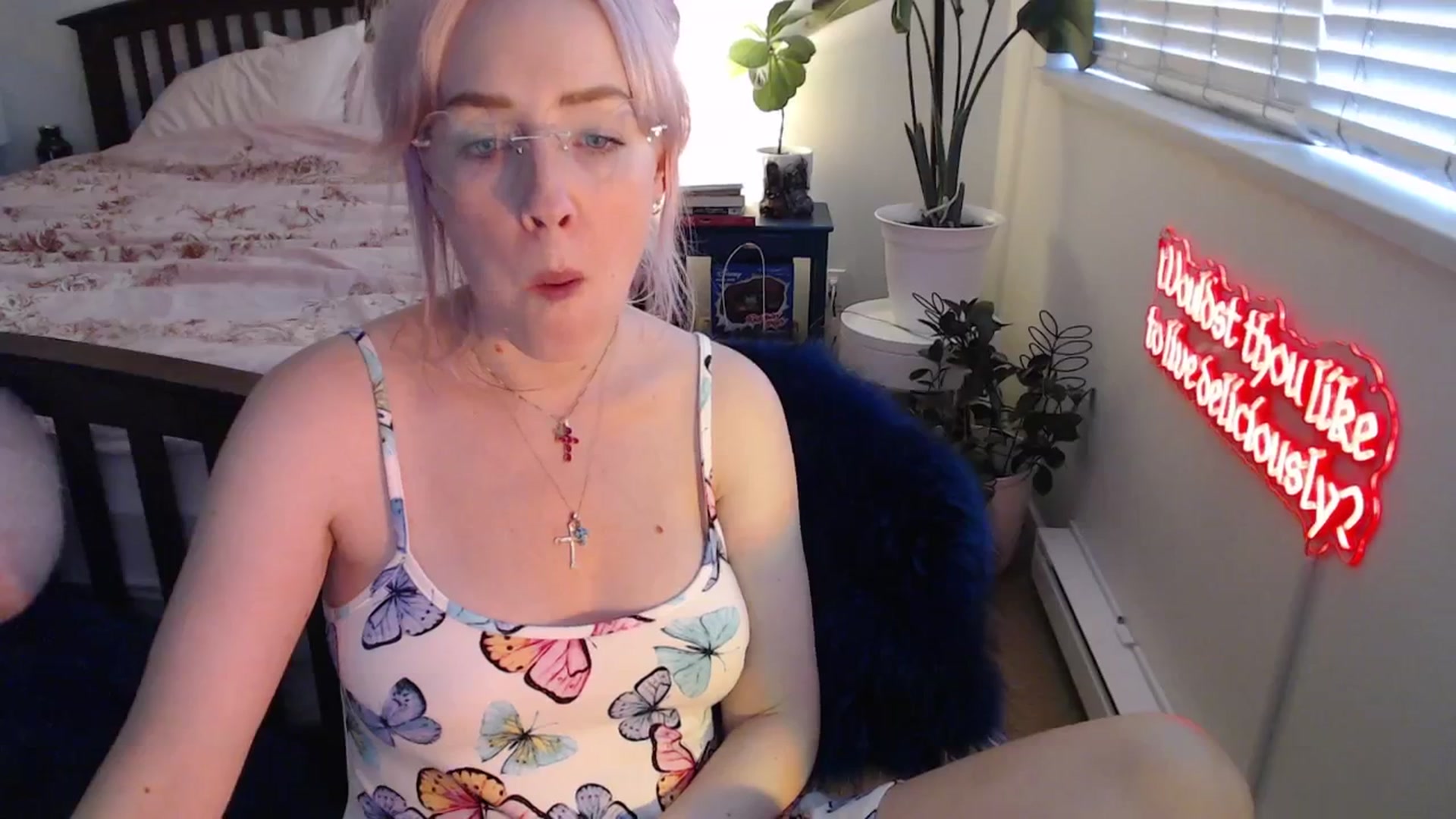 Gallery image thumbnail from NahlaHoney's myfreecams stream on, 08/26/2025, 02:29 image 12 of 20